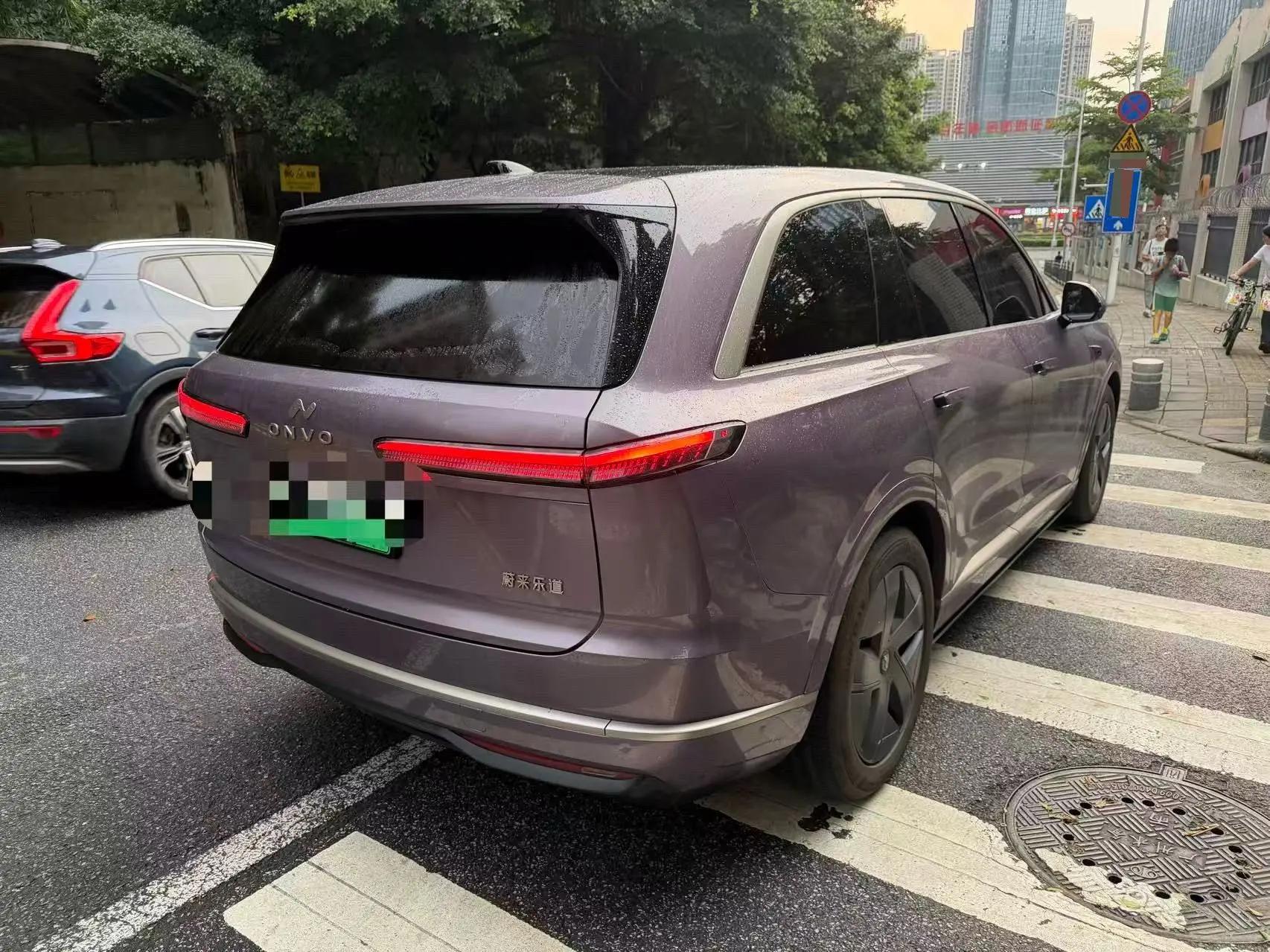 ONVO 2025 L90 Max six-seat automatic gear 2