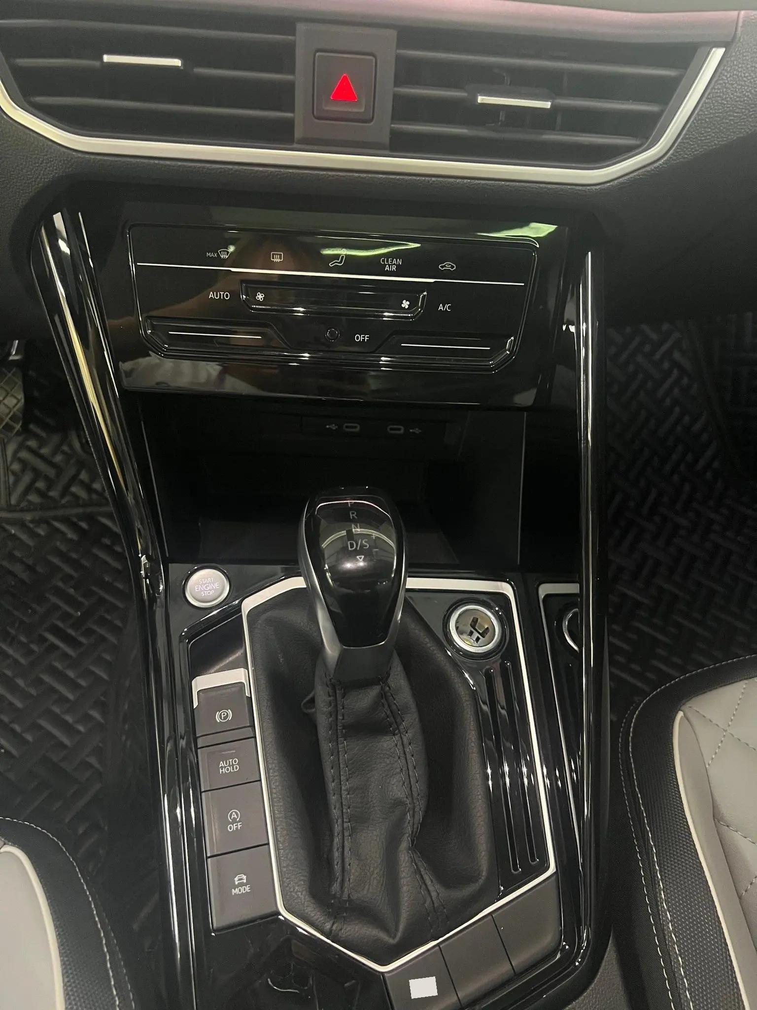 Tangyue 2023 280TSI Front-Wheel-Drive Luxury Plus Upgrade Version 14