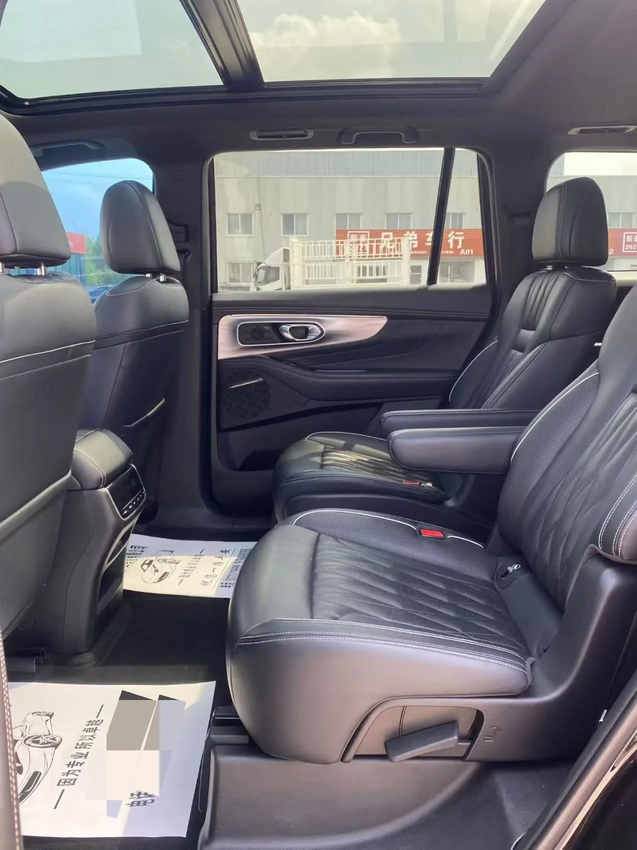 GAC Trumpchi GS8 2022 Model, Leading Series, 2.0T GDI, Two-Wheel Drive Luxury Smart Connectivity Version (Seven Seats) 4