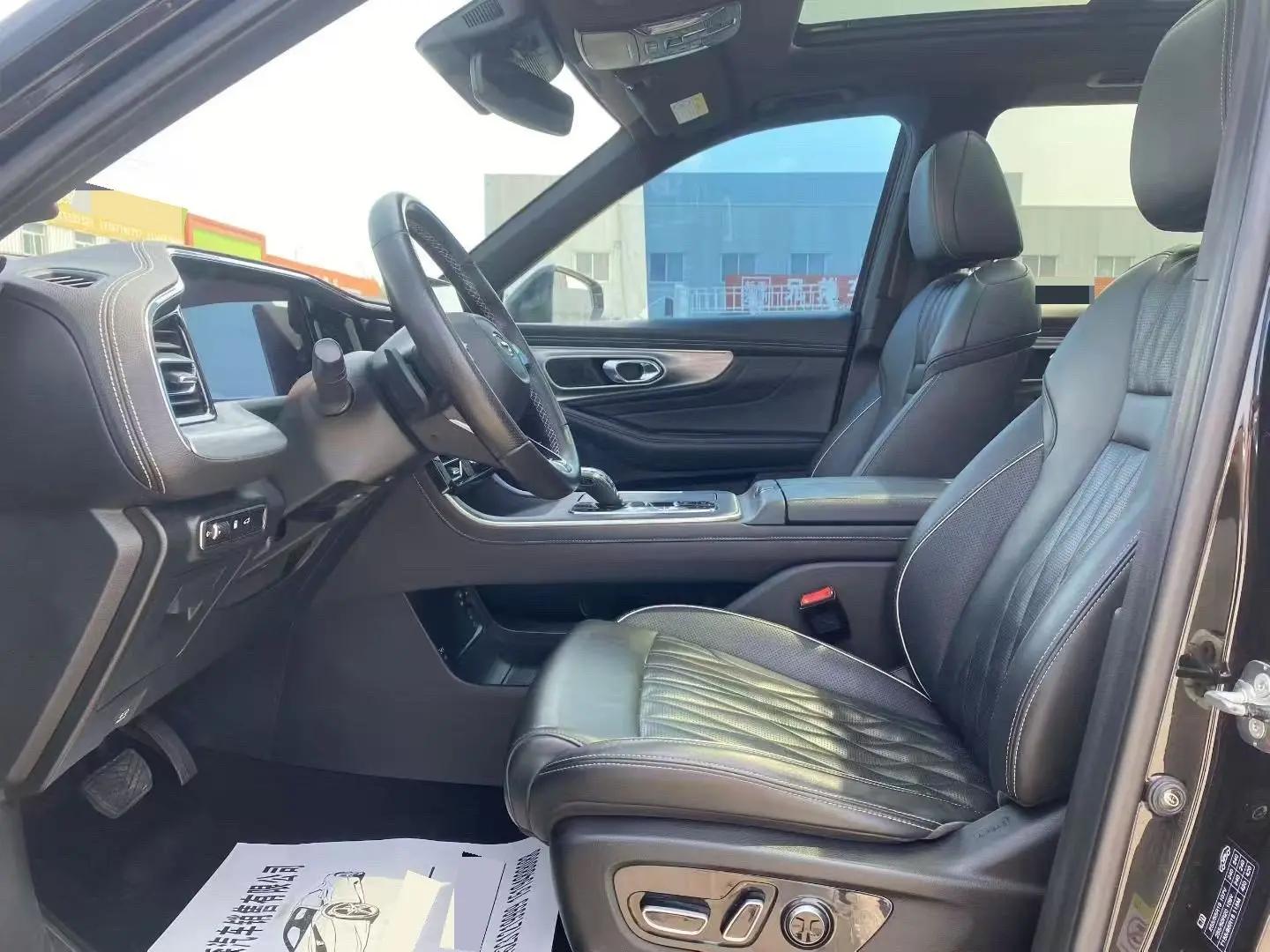GAC Trumpchi GS8 2022 Model, Leading Series, 2.0T GDI, Two-Wheel Drive Luxury Smart Connectivity Version (Seven Seats) 8