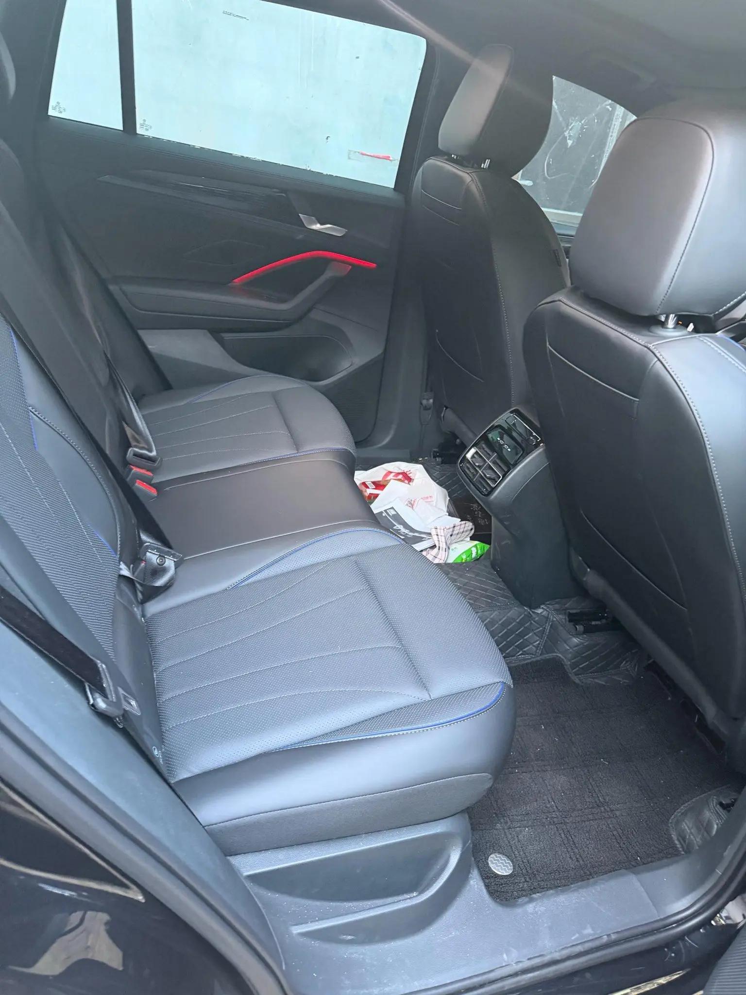 Volkswagen 2026 Tiguan L PRO 2.0TSI 380TSI Two-Drive R-Line Smart Collar Edition Automatic Gear 8