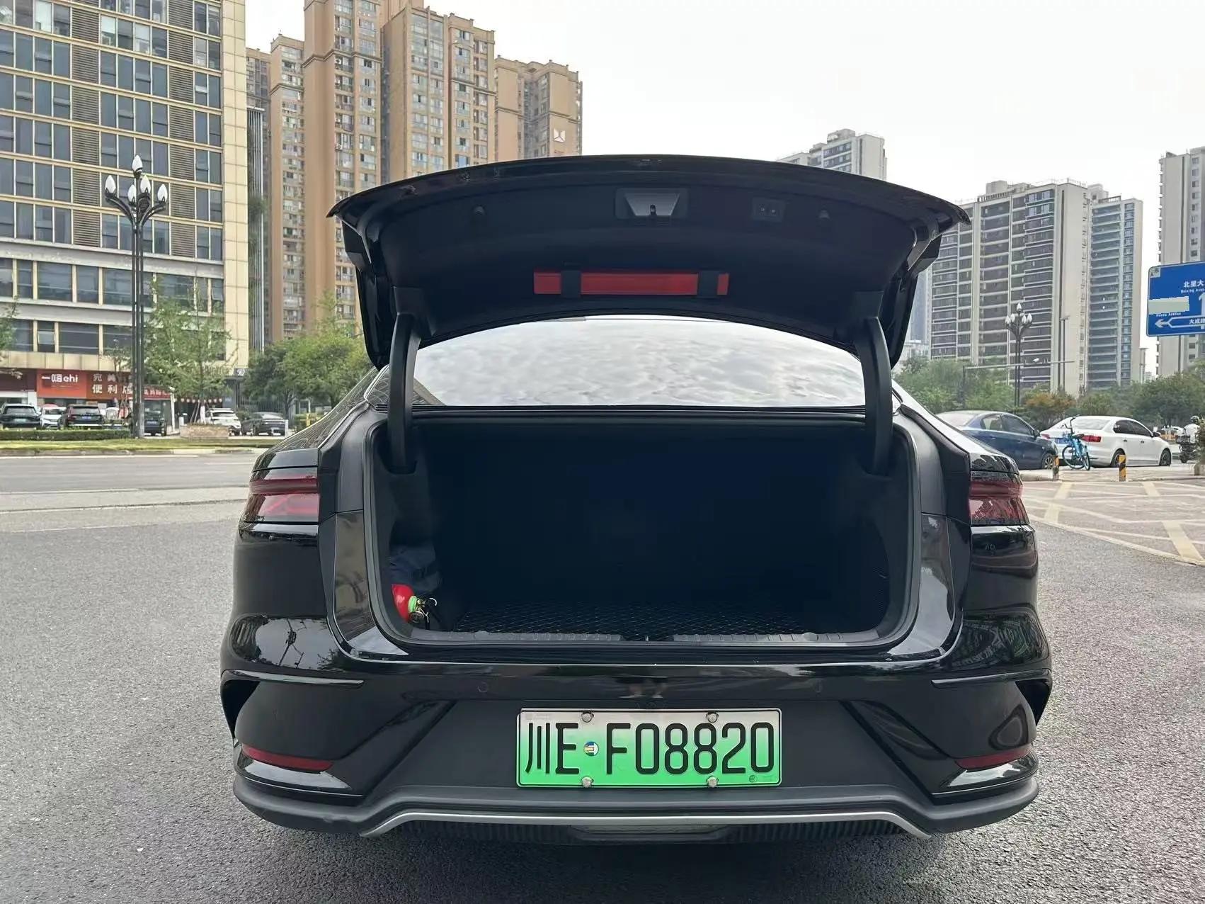 Han 2022 DM-i 121KM Honor Model 5