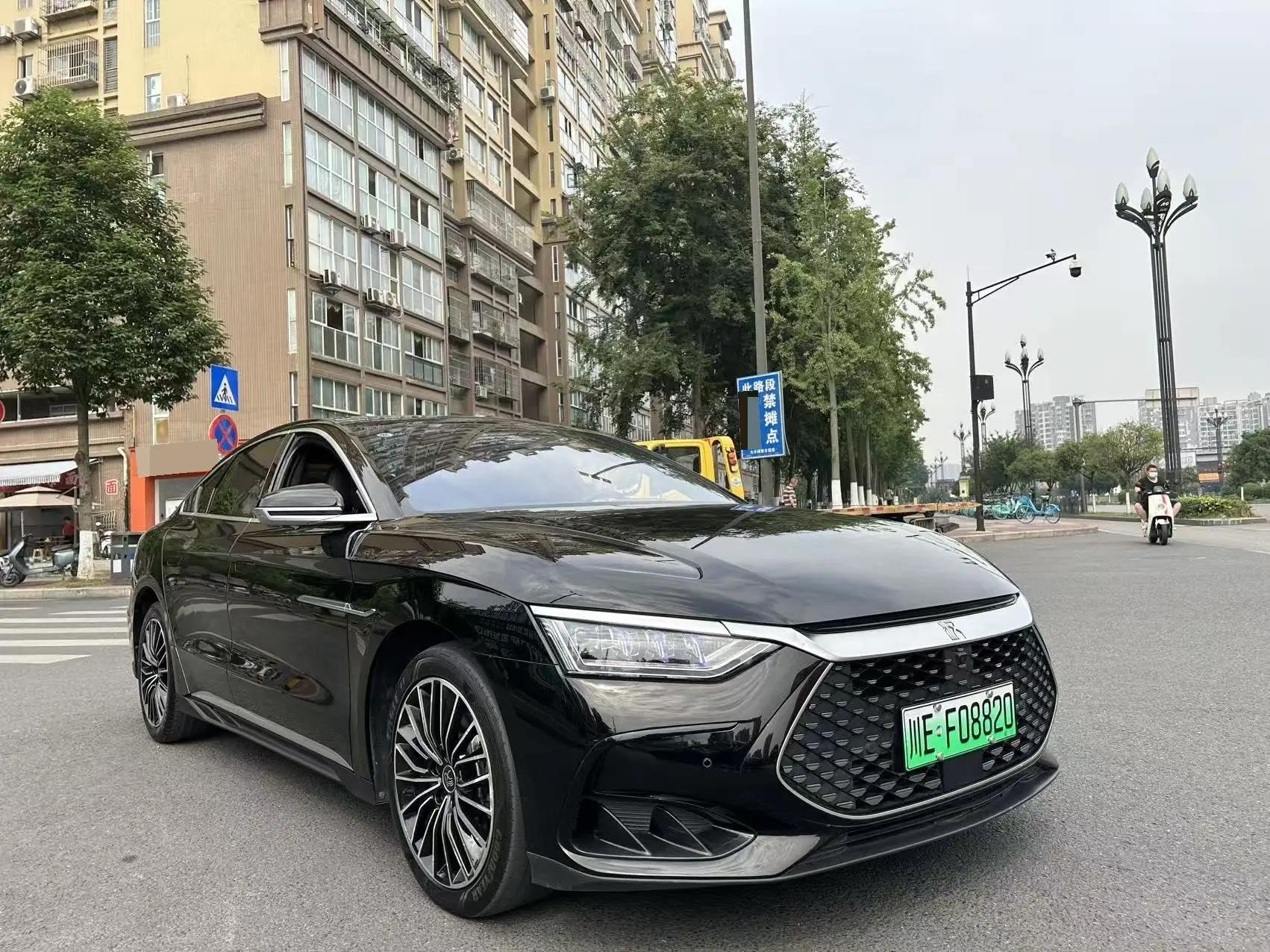 Han 2022 DM-i 121KM Honor Model 8