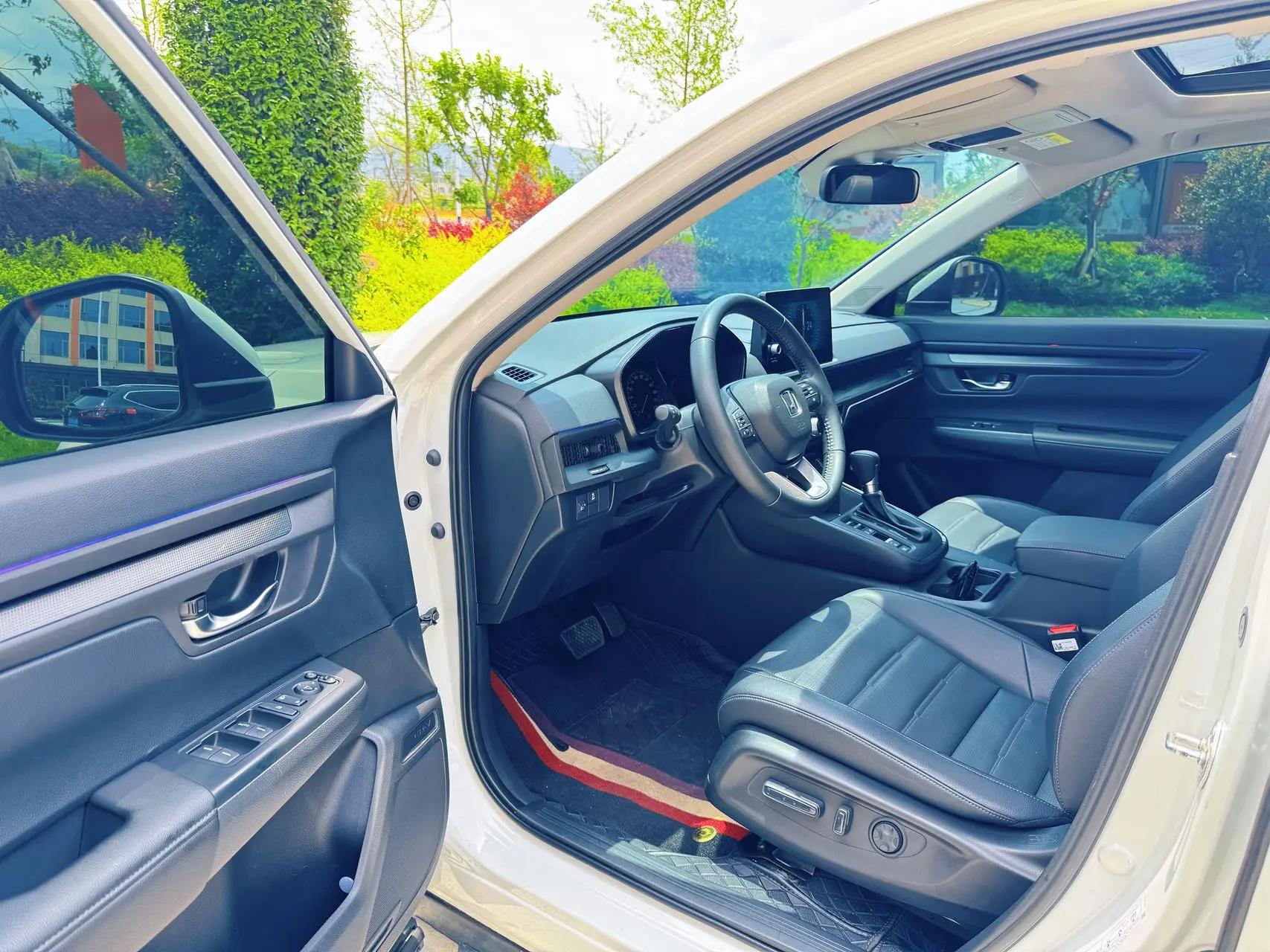Honda CR-V 2023 240TURBO Two-Drive Front is still 5-seat Edition 4