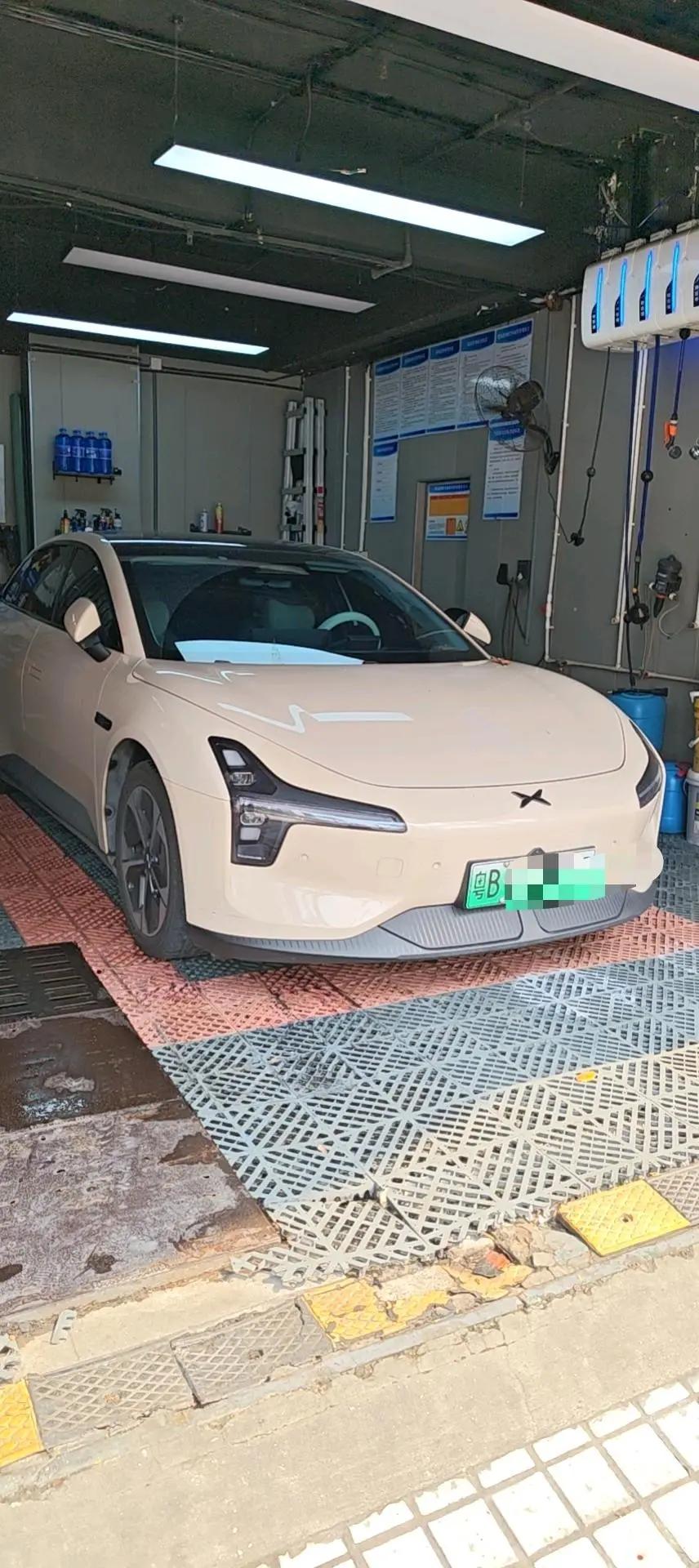 Xpeng MONA M03 2025 160kW basic model 2