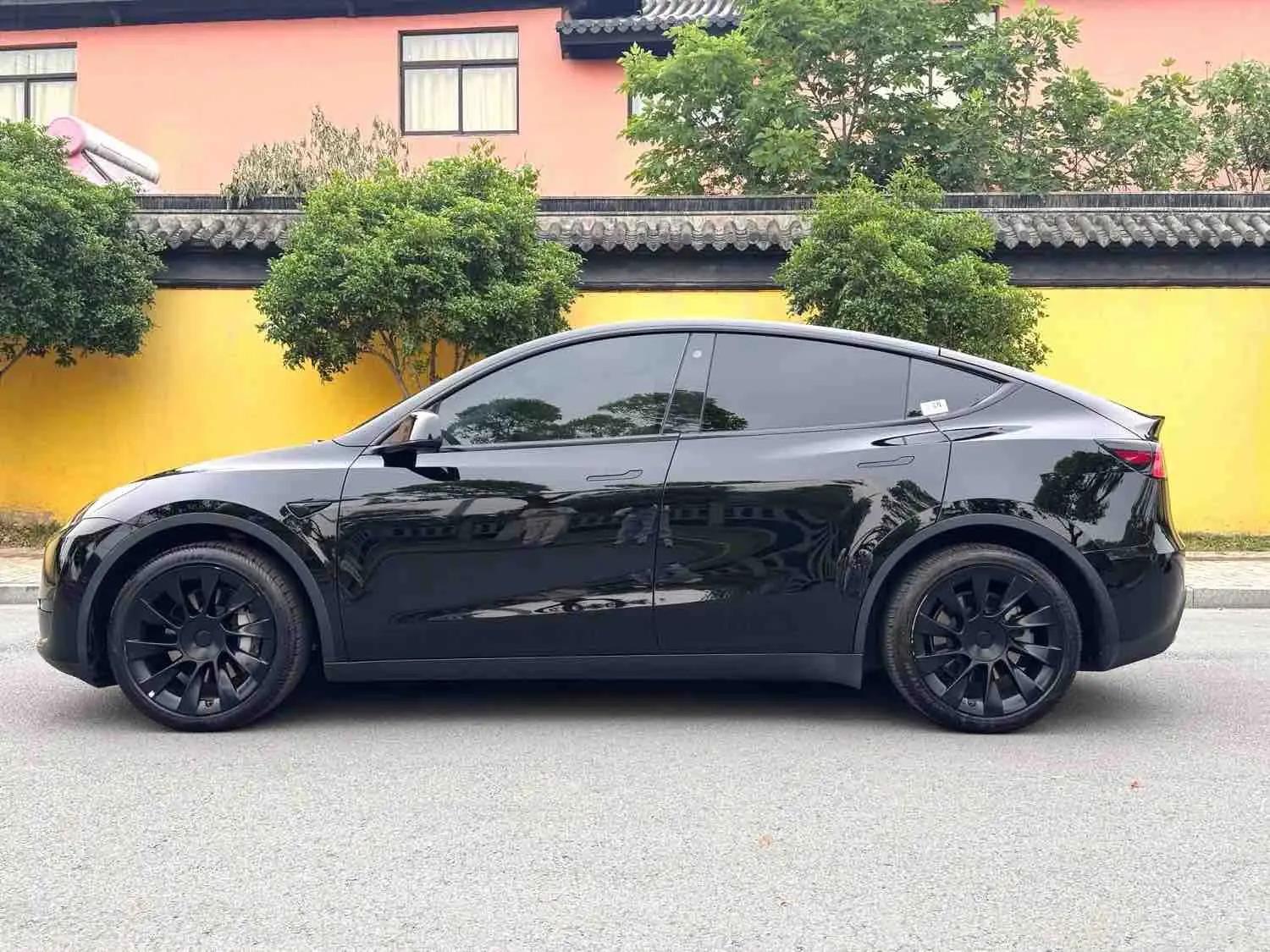 Model Y 2022 rear-wheel drive version 3