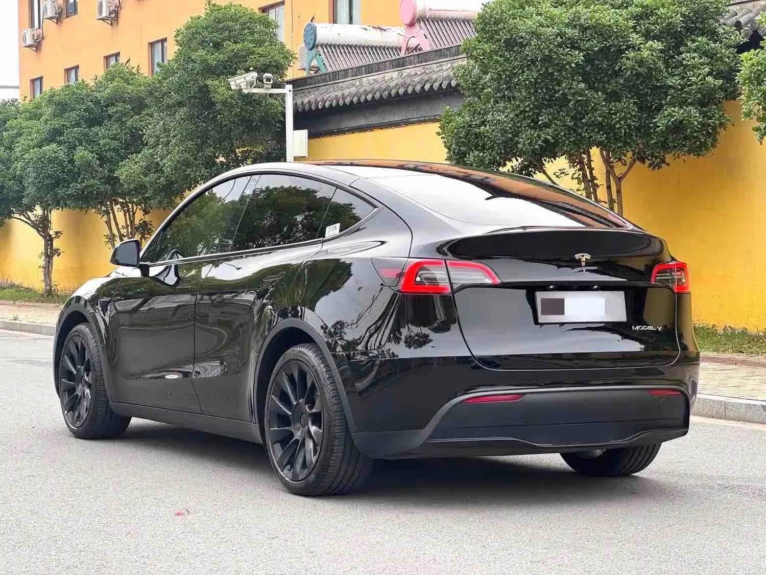 Model Y 2022 rear-wheel drive version 4