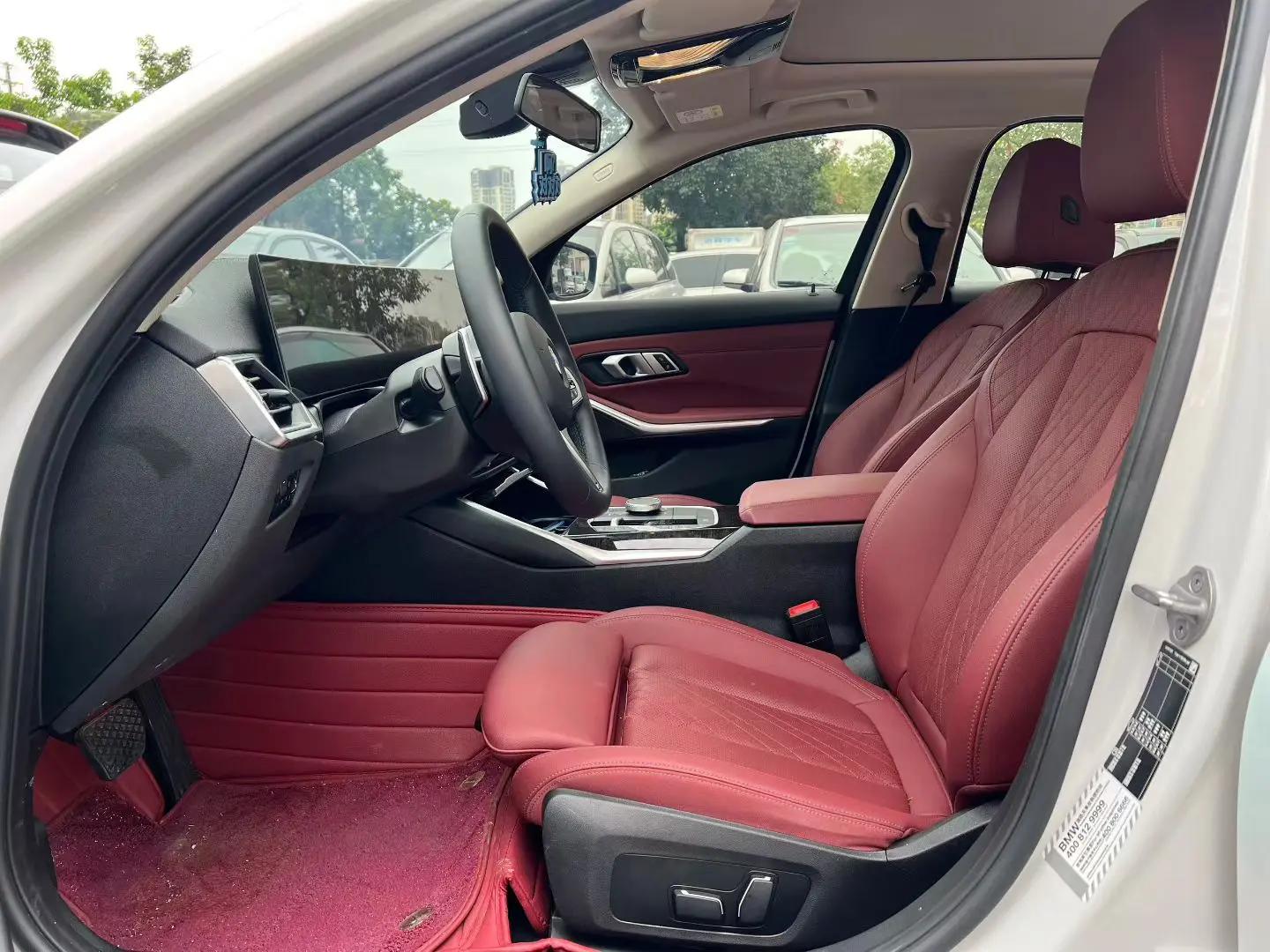 BMW 3 Series 2024 Model 325Li 2.0T M Sport Package Automatic 3