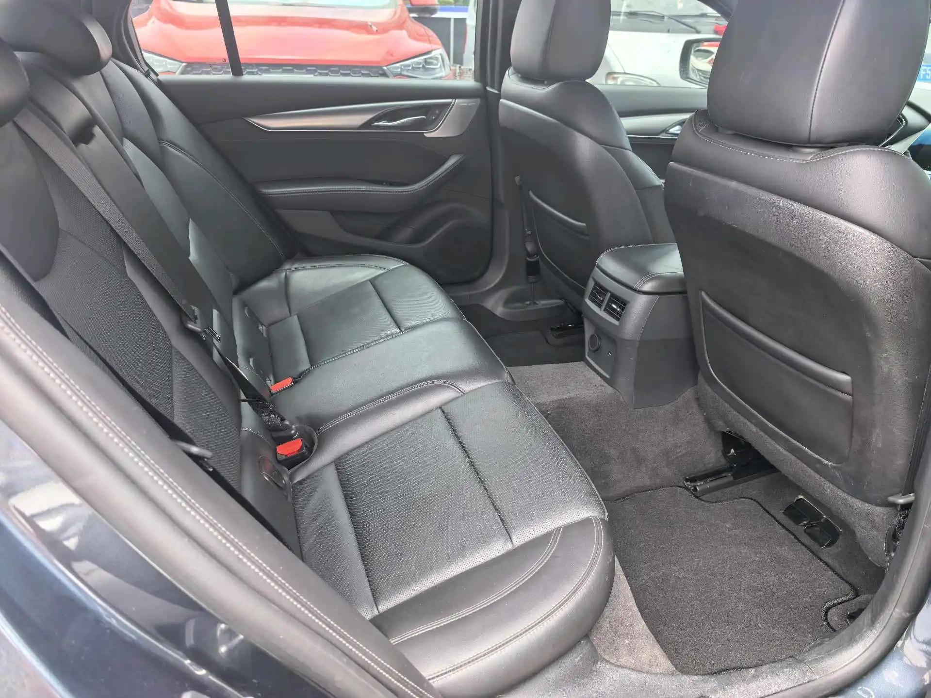 Cadillac CT5 2021 28T Luxury Model 6