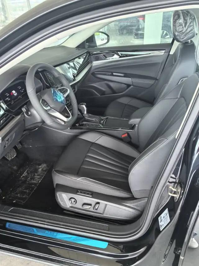 Volkswagen 2026 Passat 2.0TSI 380TSI Subut Longteng Edition Automatic Gear 3