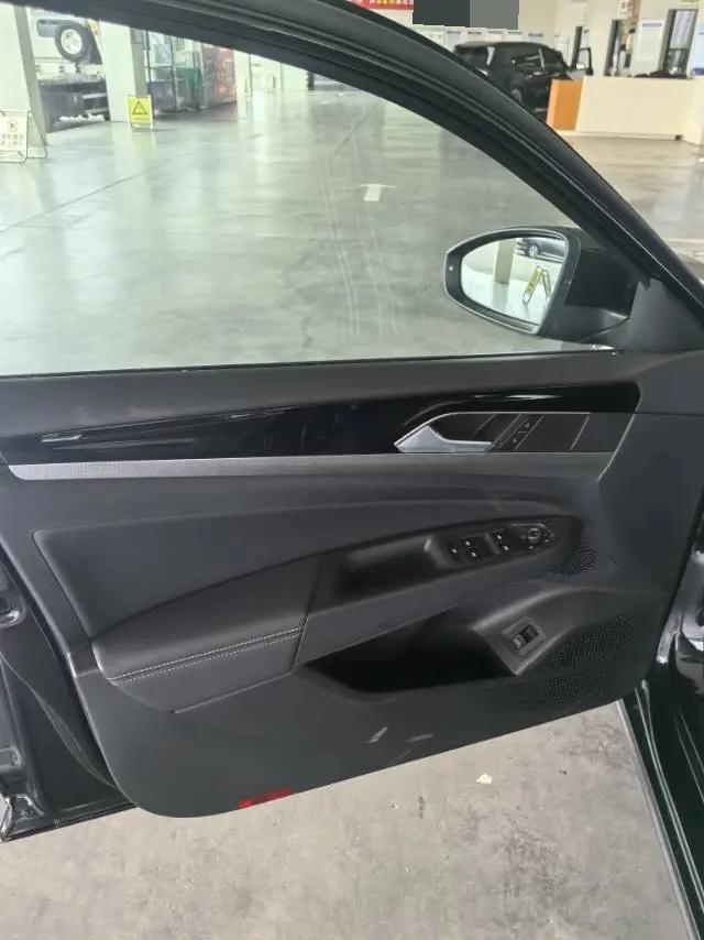Volkswagen 2026 Passat 2.0TSI 380TSI Subut Longteng Edition Automatic Gear 4