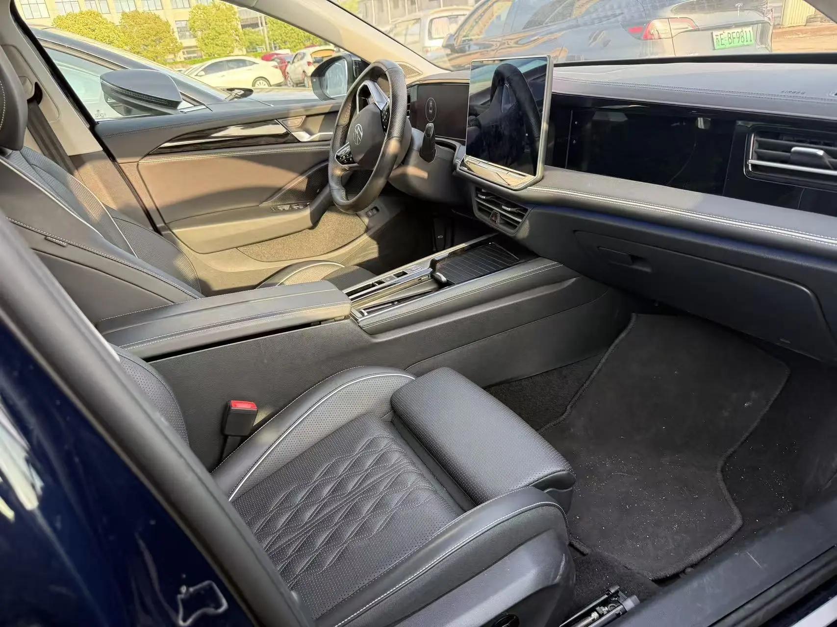 Volkswagen 2024 Magotan 2.0TSI 380TSI Prestige Edition Automatic 3