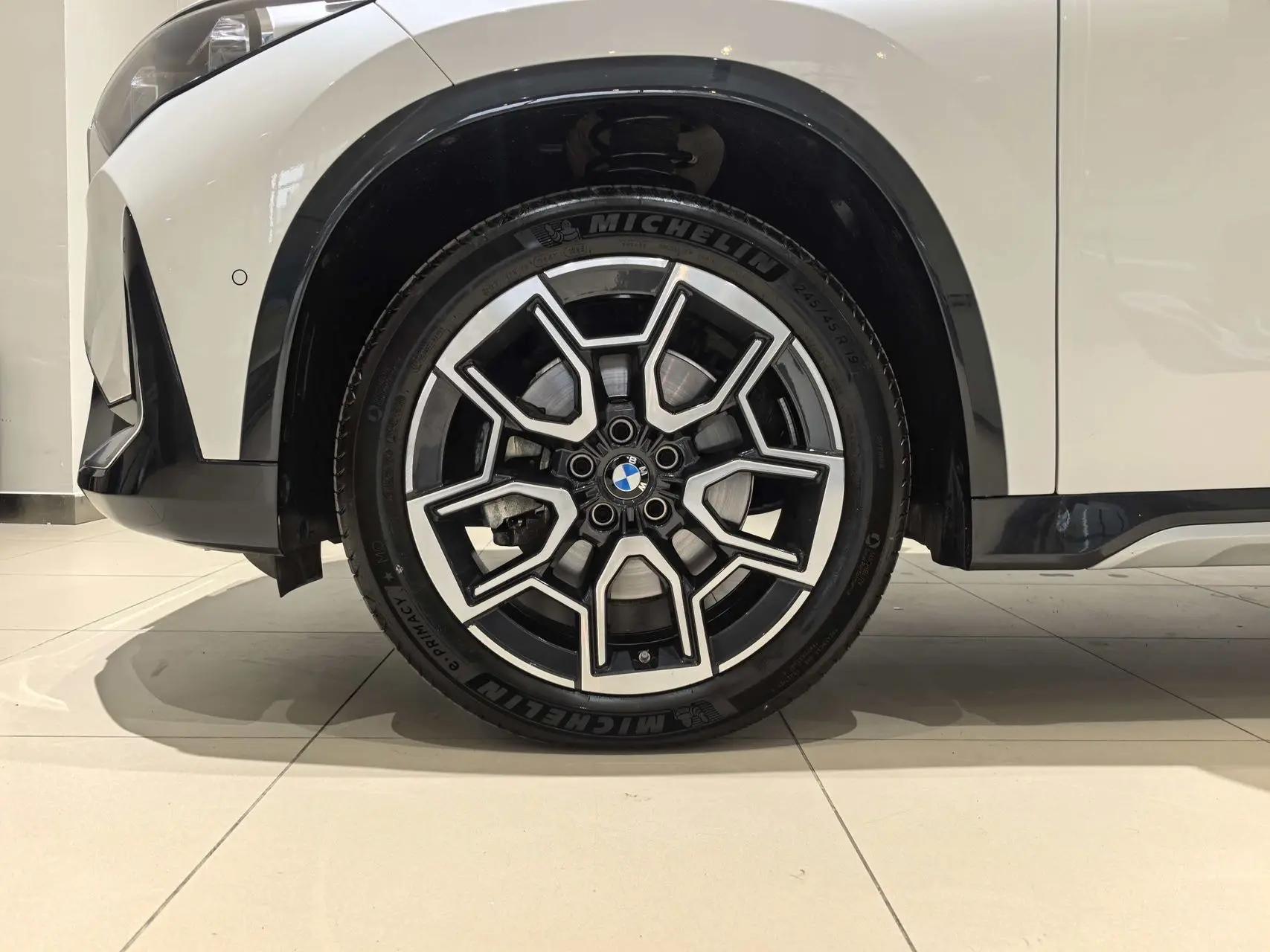 BMW 2025 X1 sDrive25Li 2.0T X design set automatic gear 4