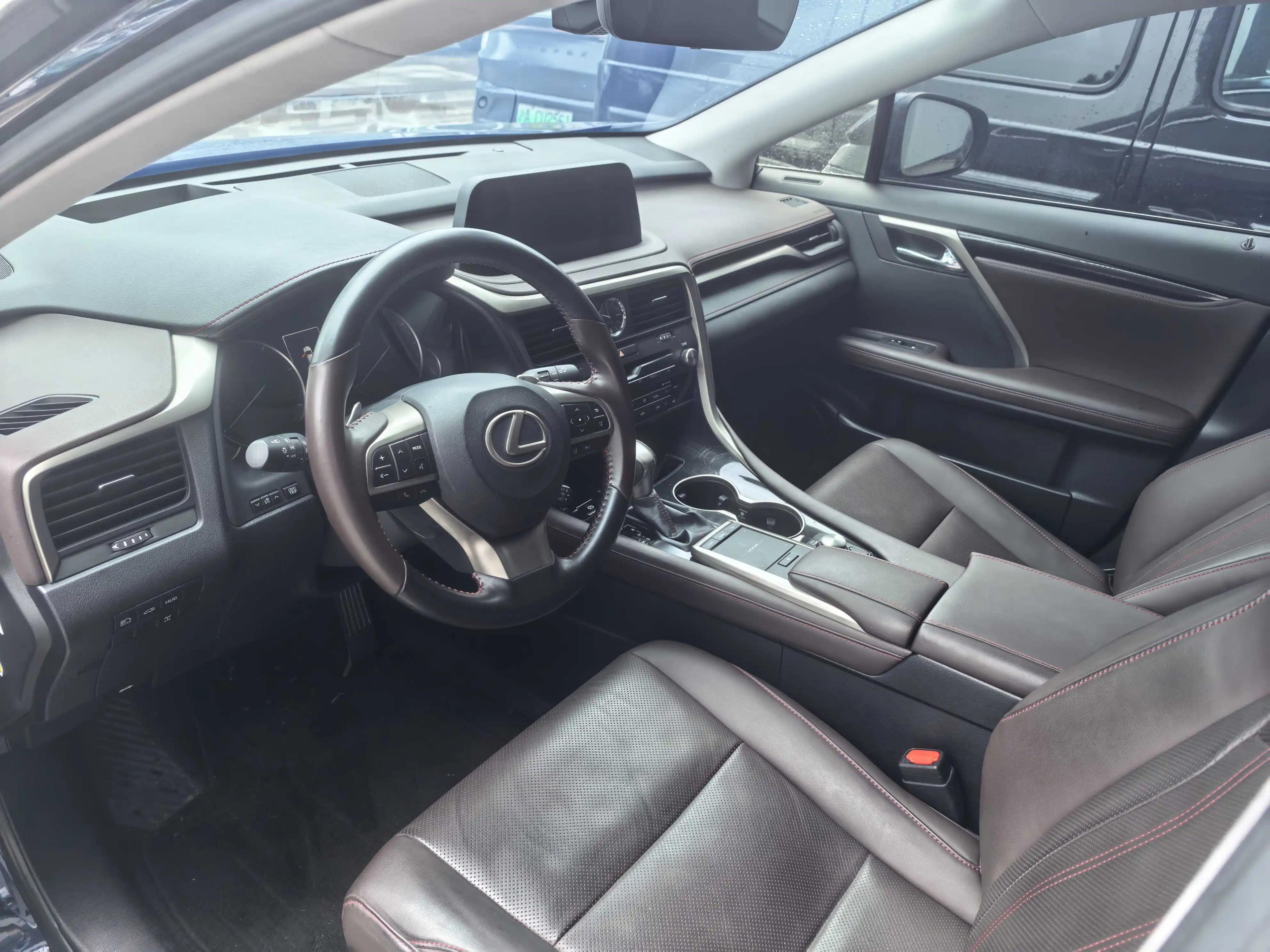 Lexus RX 2020 model modified 300 four-wheel drive elegant version 5