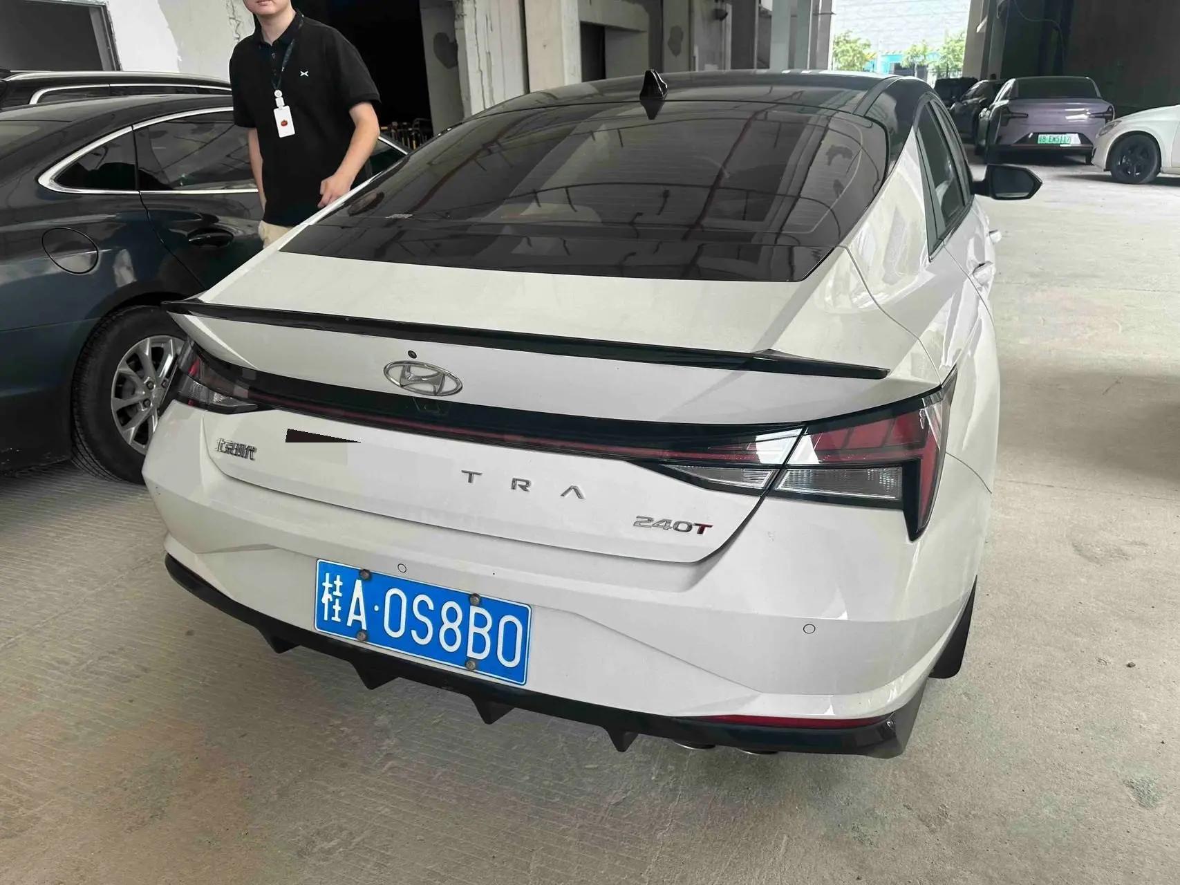Elantra 2021 240TGDi DCT LUX Premium Edition 6
