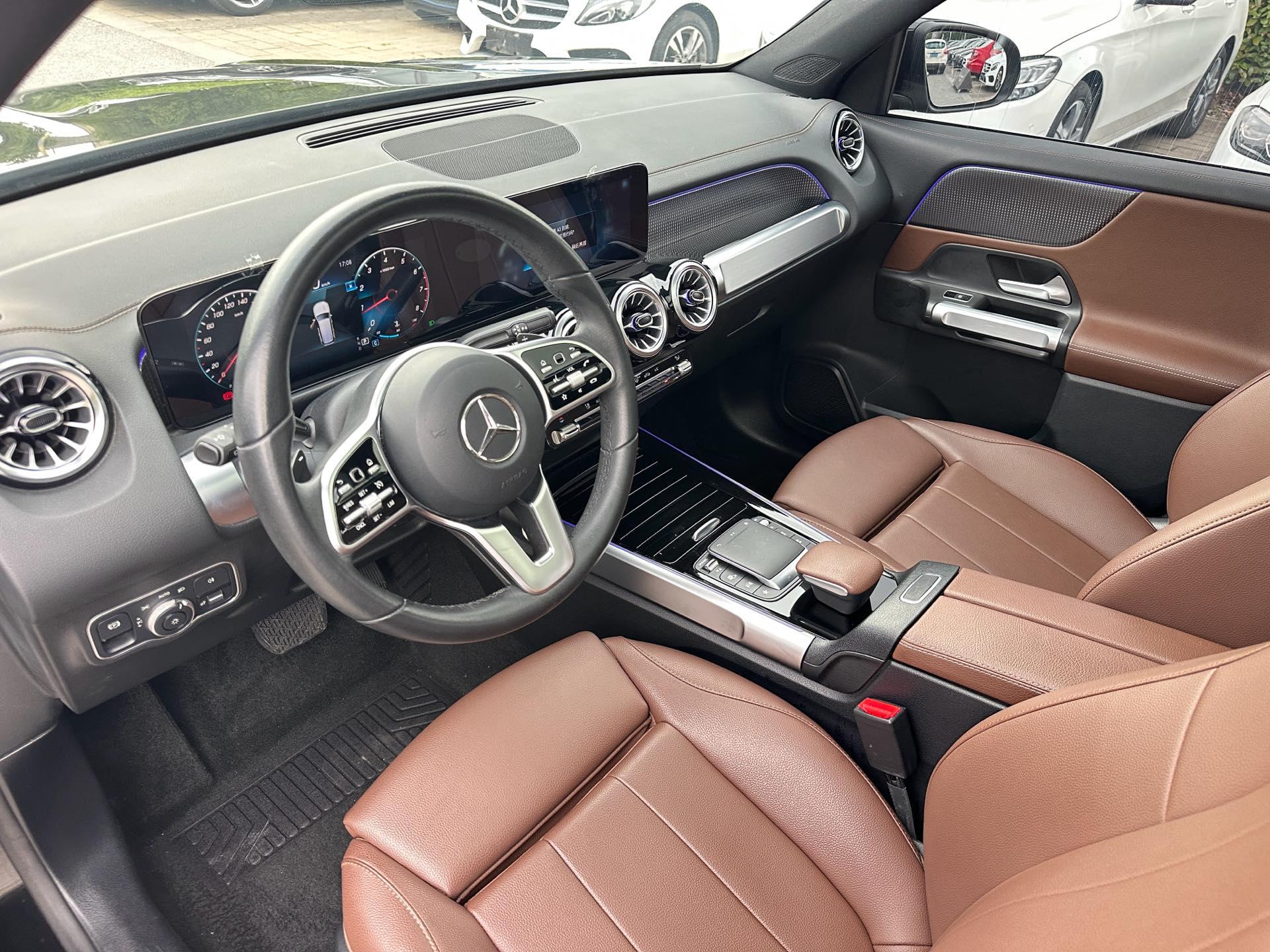 Mercedes Benz GLB 2022 model modified GLB 200 dynamic model 10