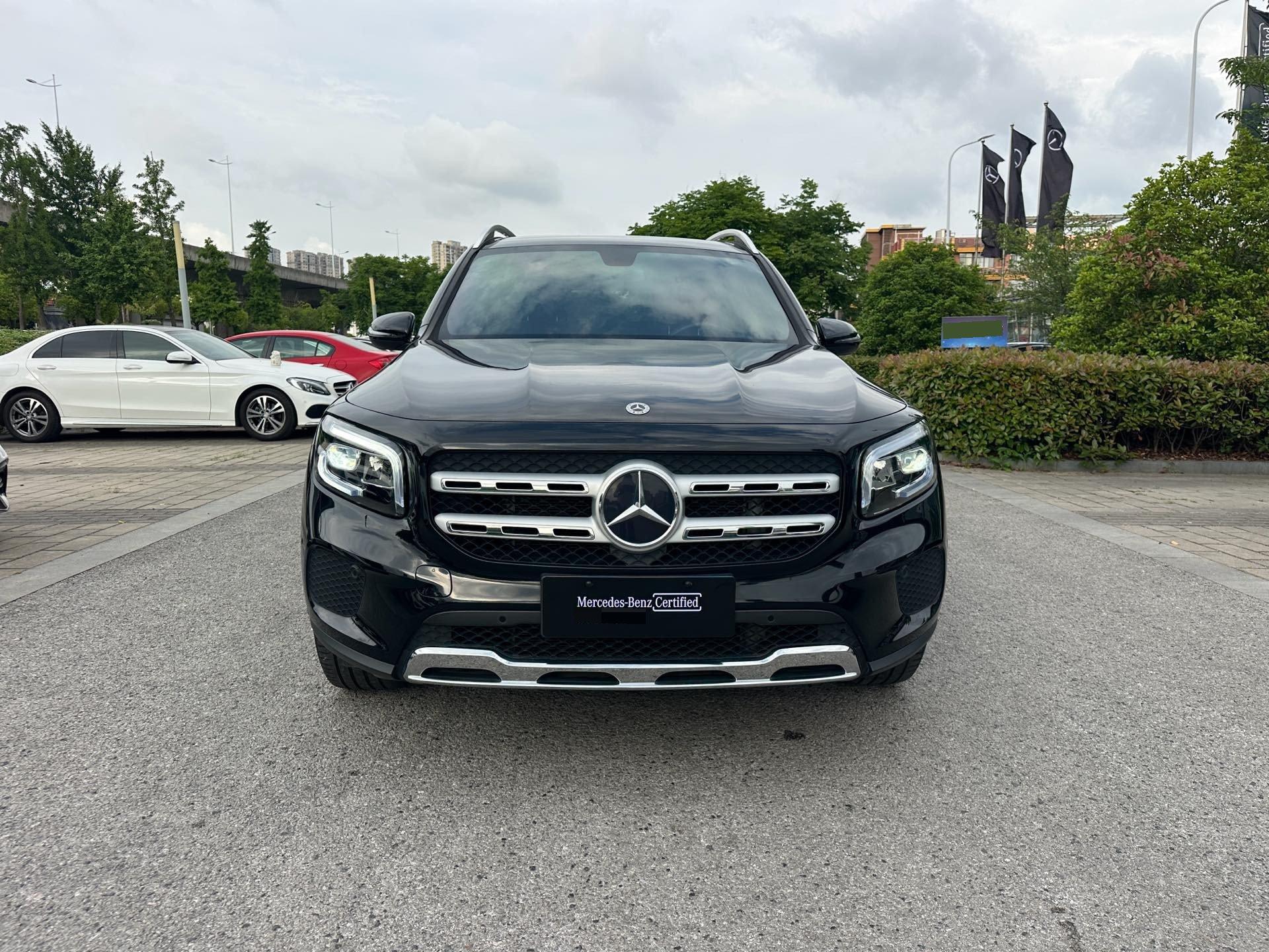 Mercedes Benz GLB 2022 model modified GLB 200 dynamic model 2
