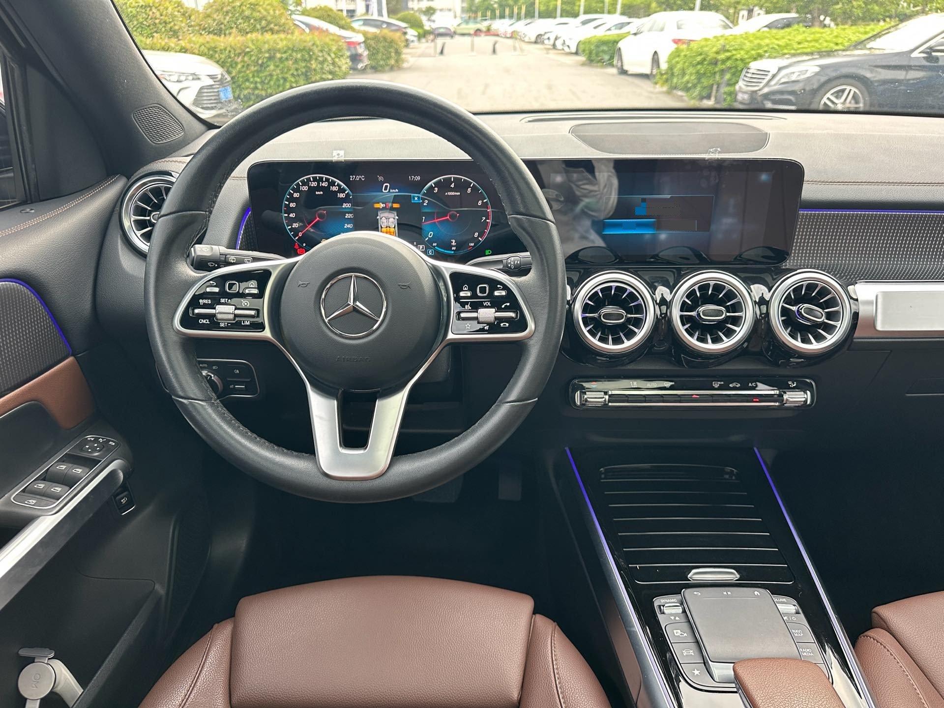 Mercedes Benz GLB 2022 model modified GLB 200 dynamic model 4