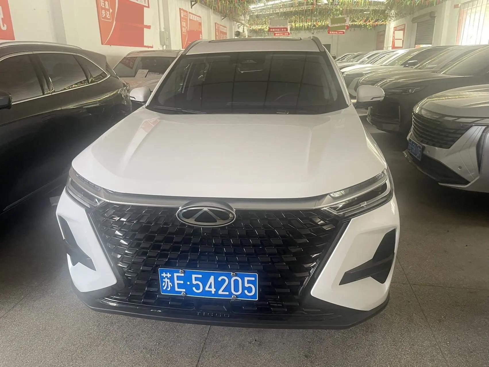 Chery 2025 Tiggo 8 PRO 1.6T 290T Two-Wheel Drive Luxury Edition Automatic 3