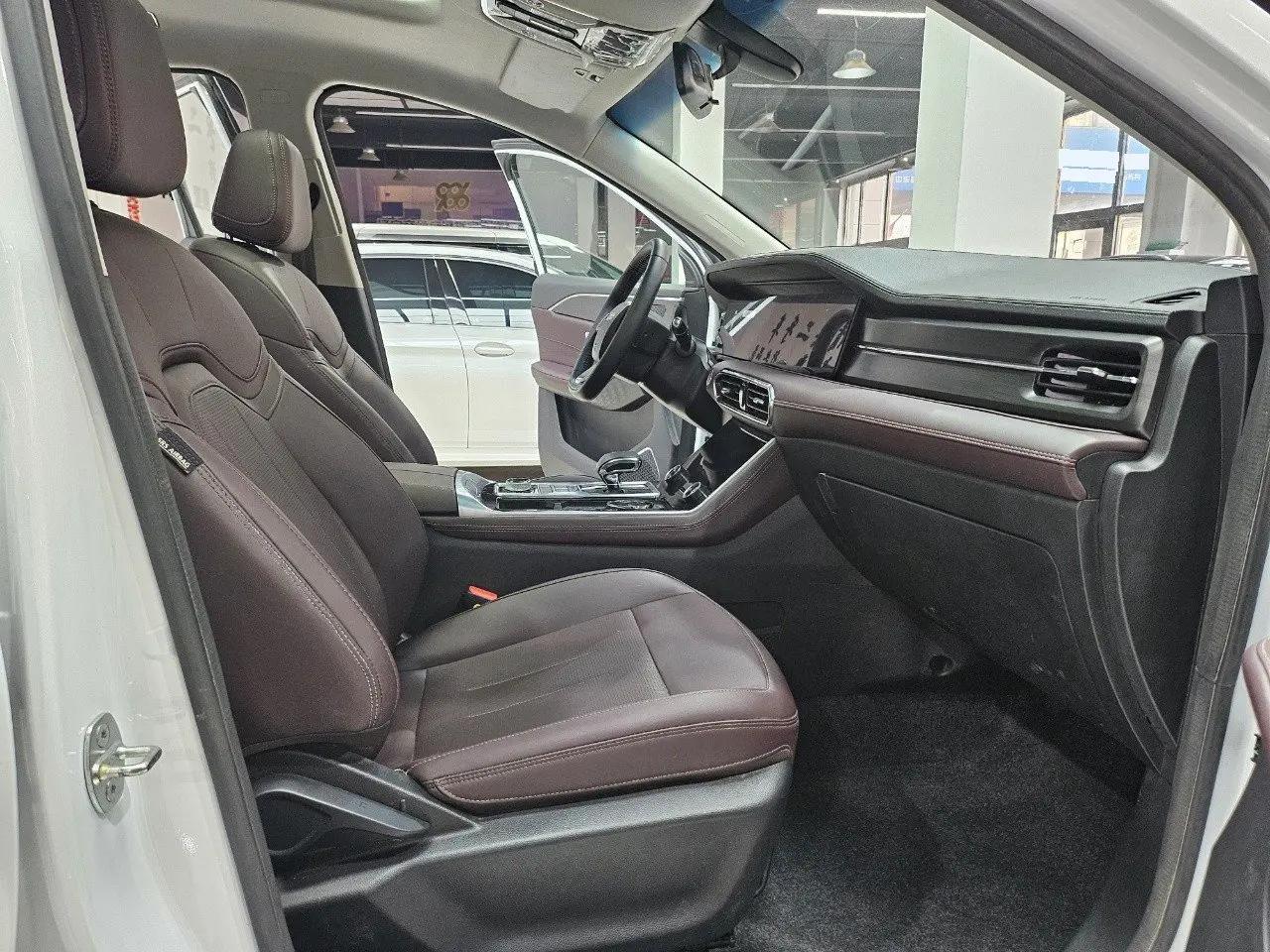 Jetour 2025 X90 PLUS 1.6TD Elite Edition 7-seat Automatic Gear 14