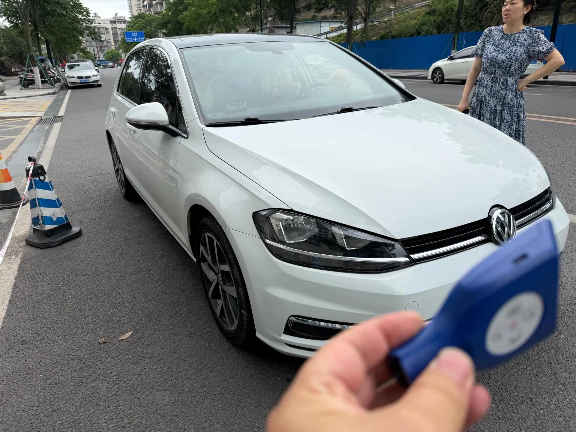 Golf 2020 Beloved Edition 280TSI DSG Comfort 2