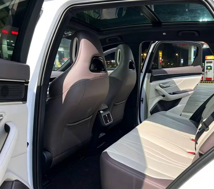 BYD Song PLUS New Energy 2025 Song PLUS DM-i 1.5 Stepless 112KM Honorable Automatic Gear 3