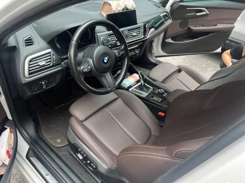 BMW 1 Series 2020 120i M Sports Suit 7