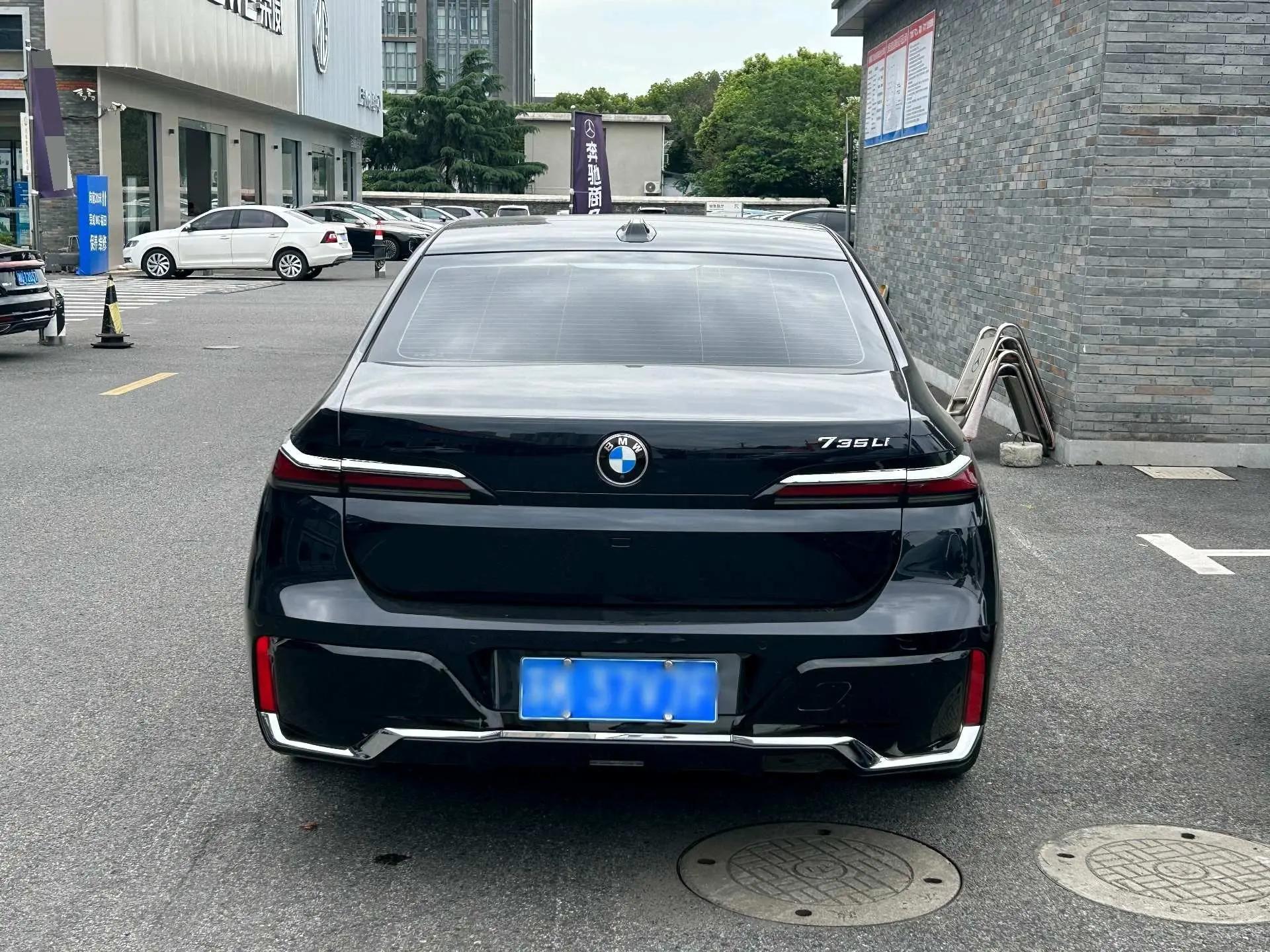 BMW 7 Series (Imported) 2023 735Li 48V 3.0T M Sport Package Automatic 4