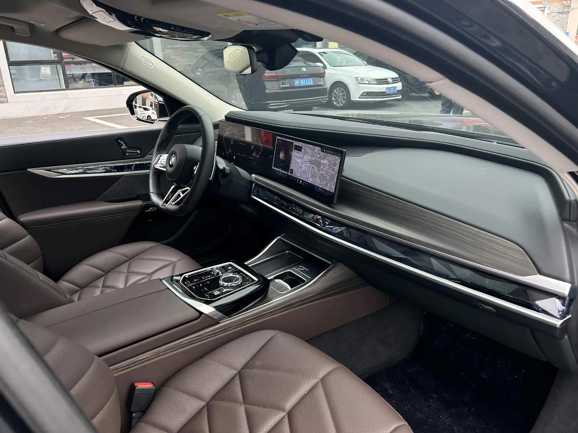 BMW 7 Series (Imported) 2023 735Li 48V 3.0T M Sport Package Automatic 7