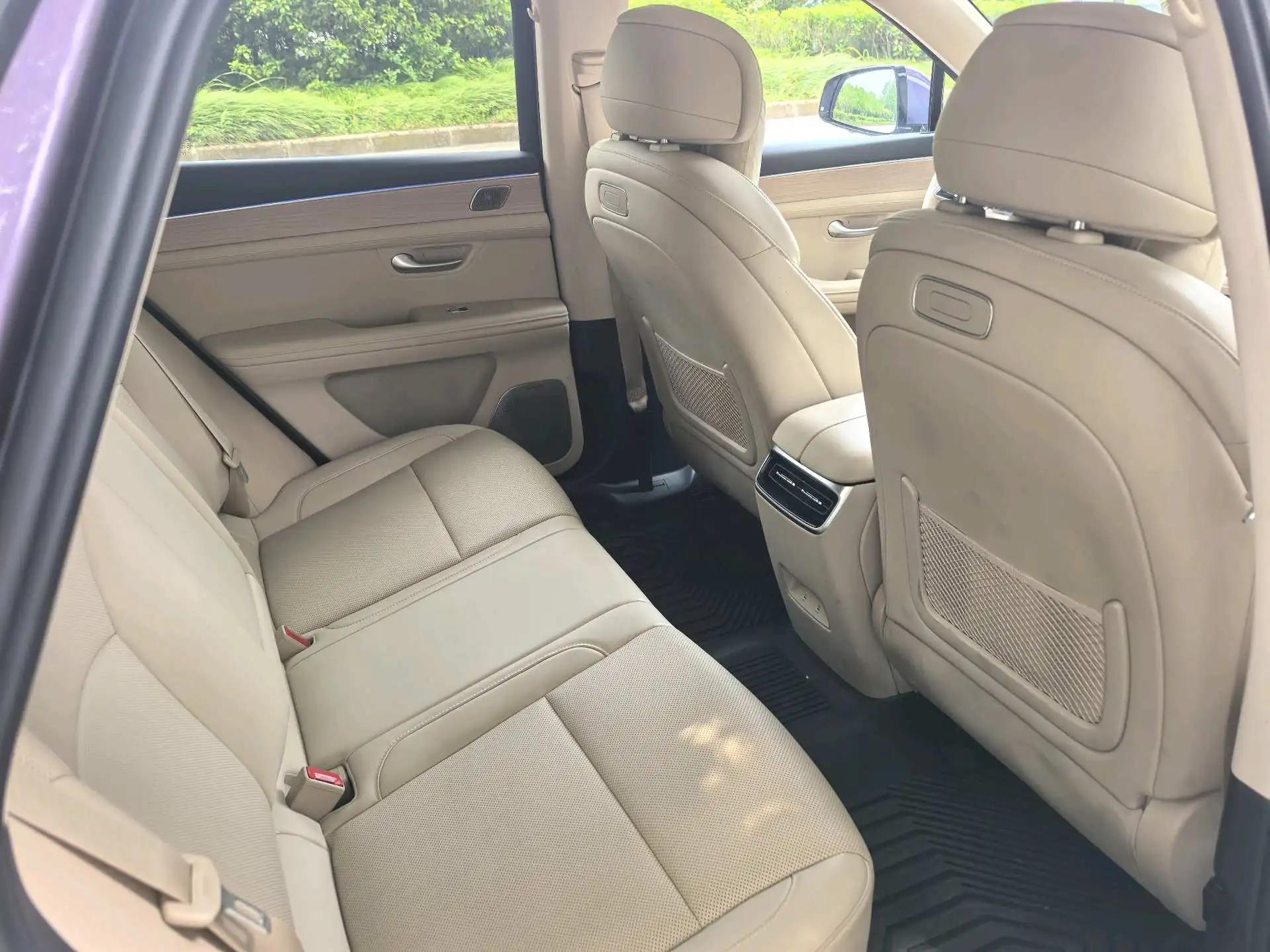 AITO 2025 AITO M5 extended range Ultra 4-wheel drive version automatic gear 3