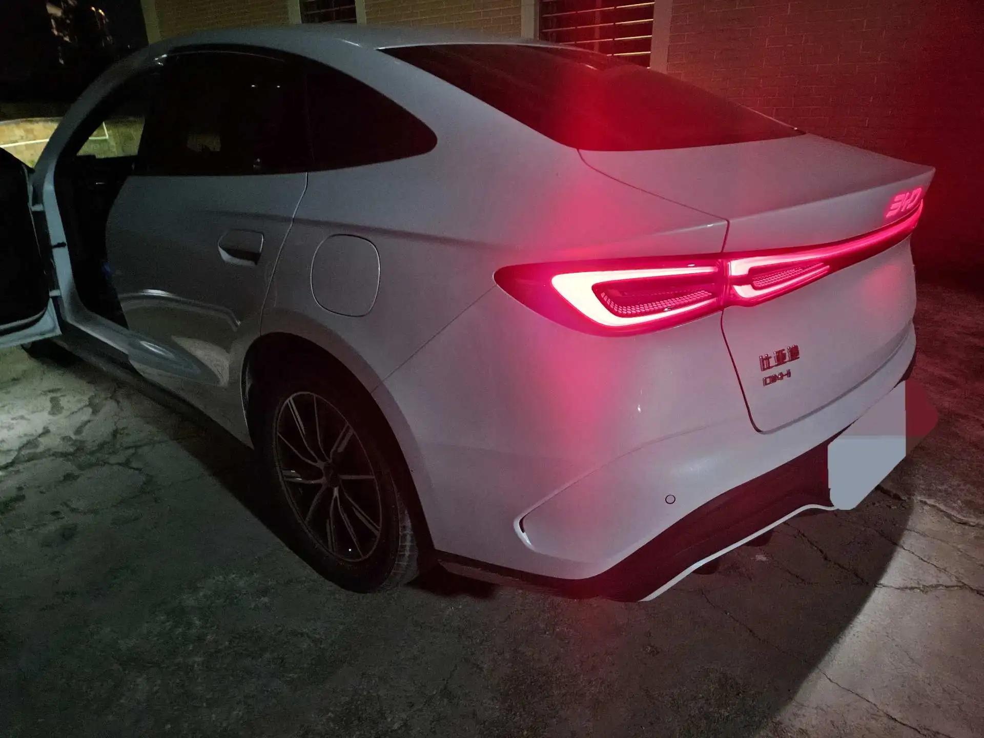 Seal 06 DM-i 2024 Model DM-i 80km Luxury Version 2