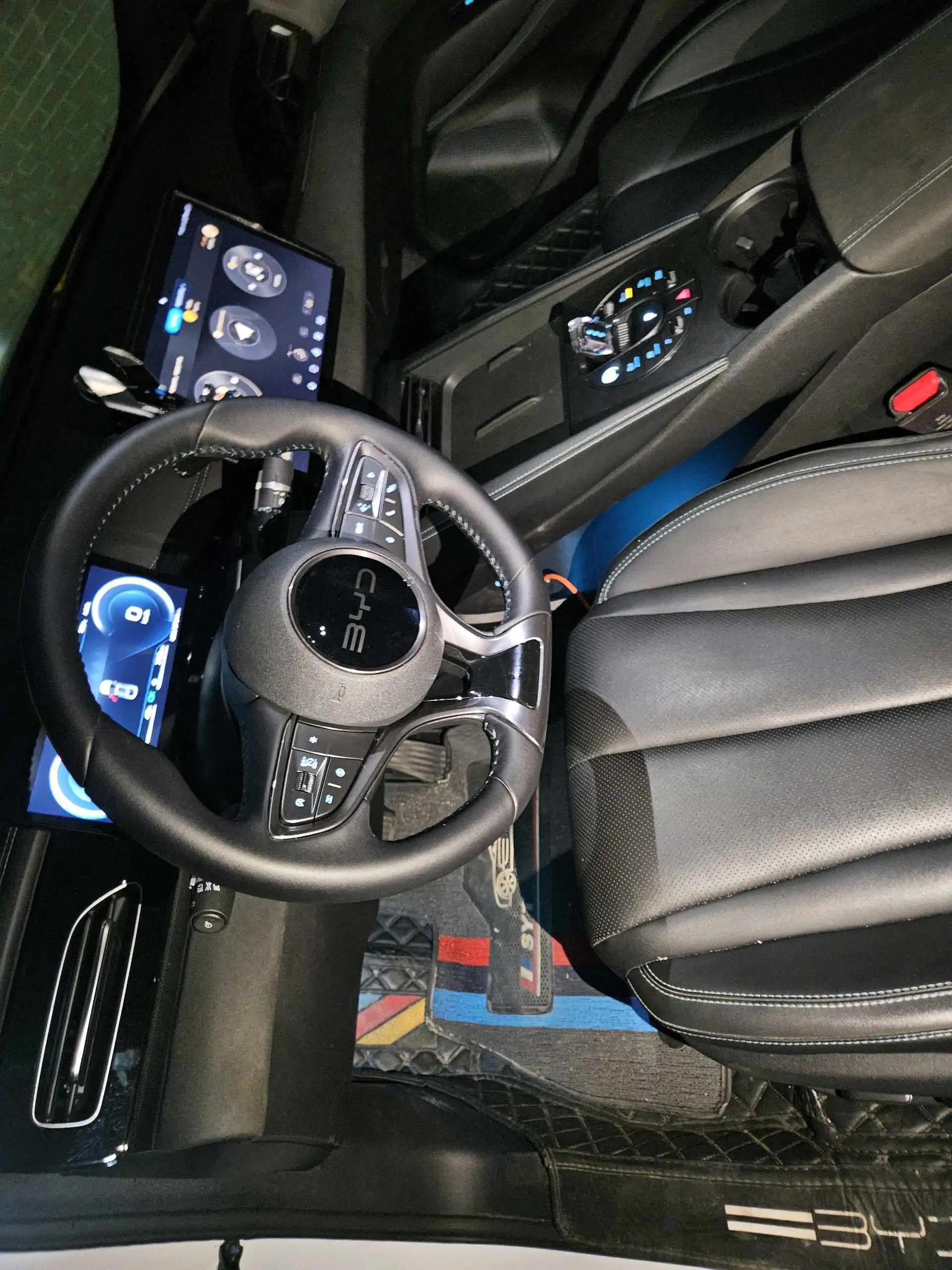 Seal 06 DM-i 2024 Model DM-i 80km Luxury Version 3