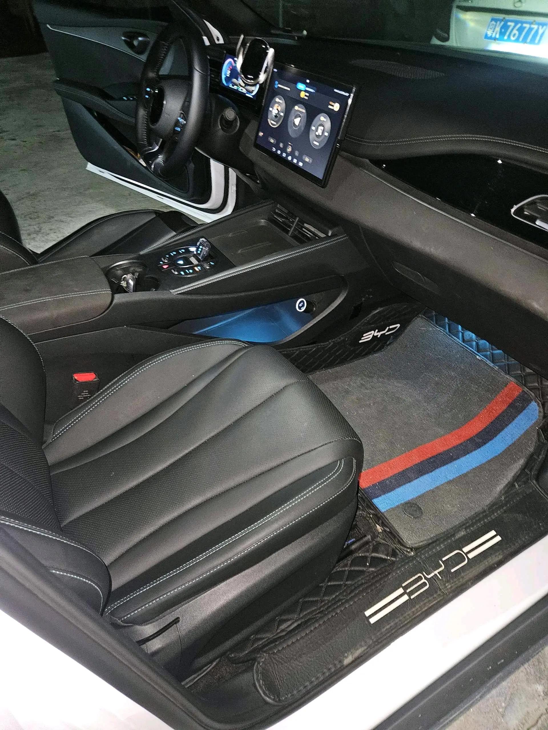 Seal 06 DM-i 2024 Model DM-i 80km Luxury Version 5