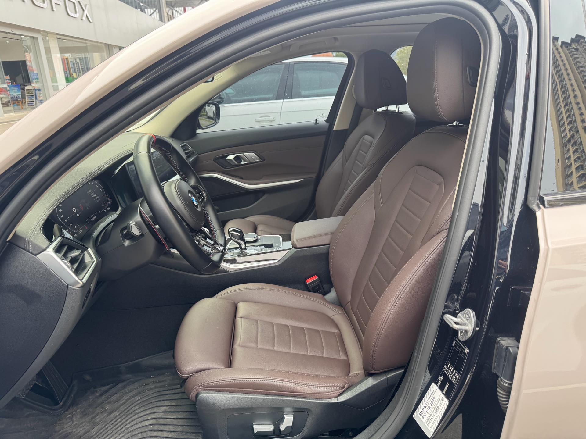 BMW 3 Series 2020 325Li M Sports Suit 3