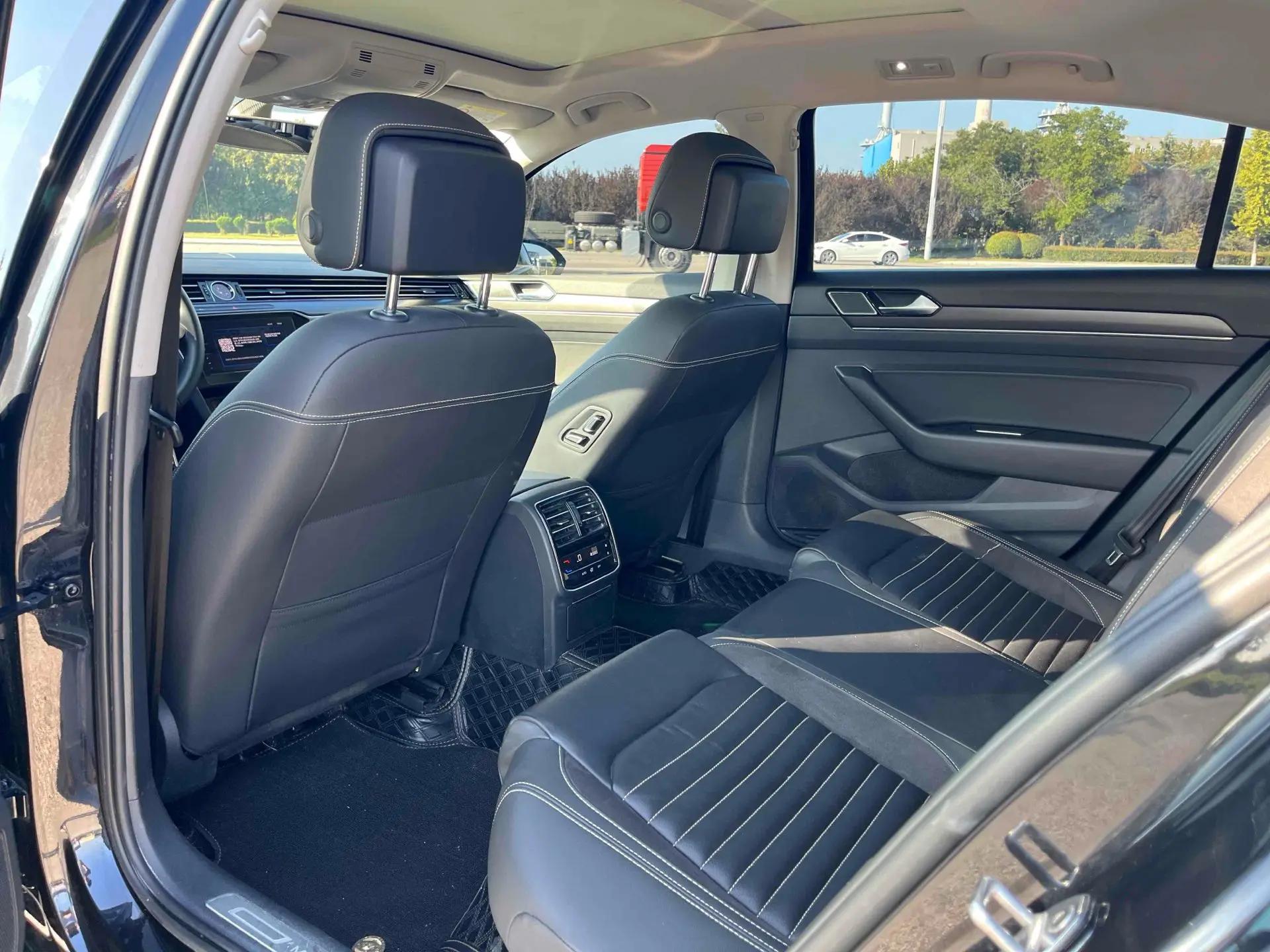 Magotan 2020 330TSI DSG Leading Model 3