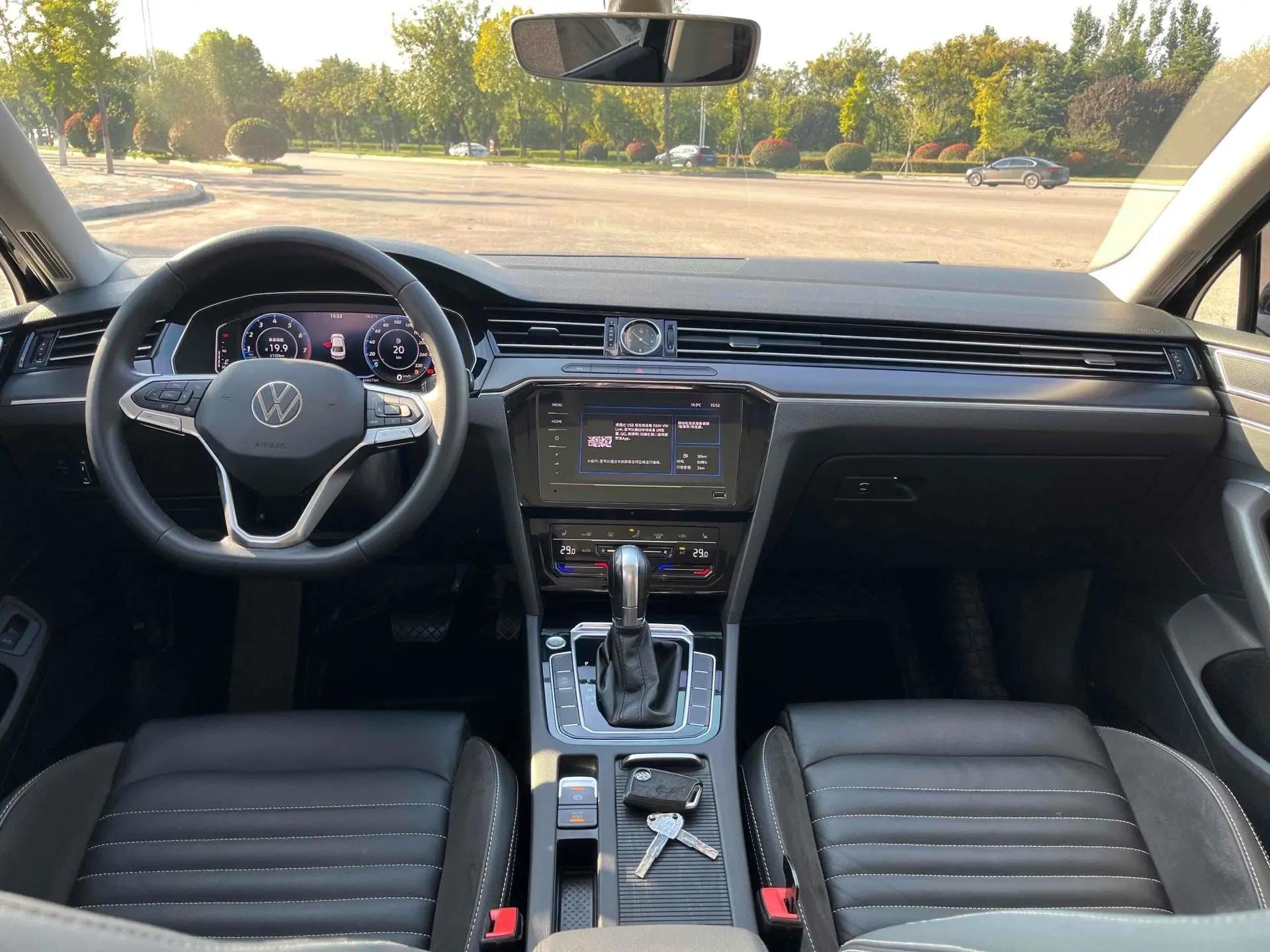 Magotan 2020 330TSI DSG Leading Model 4