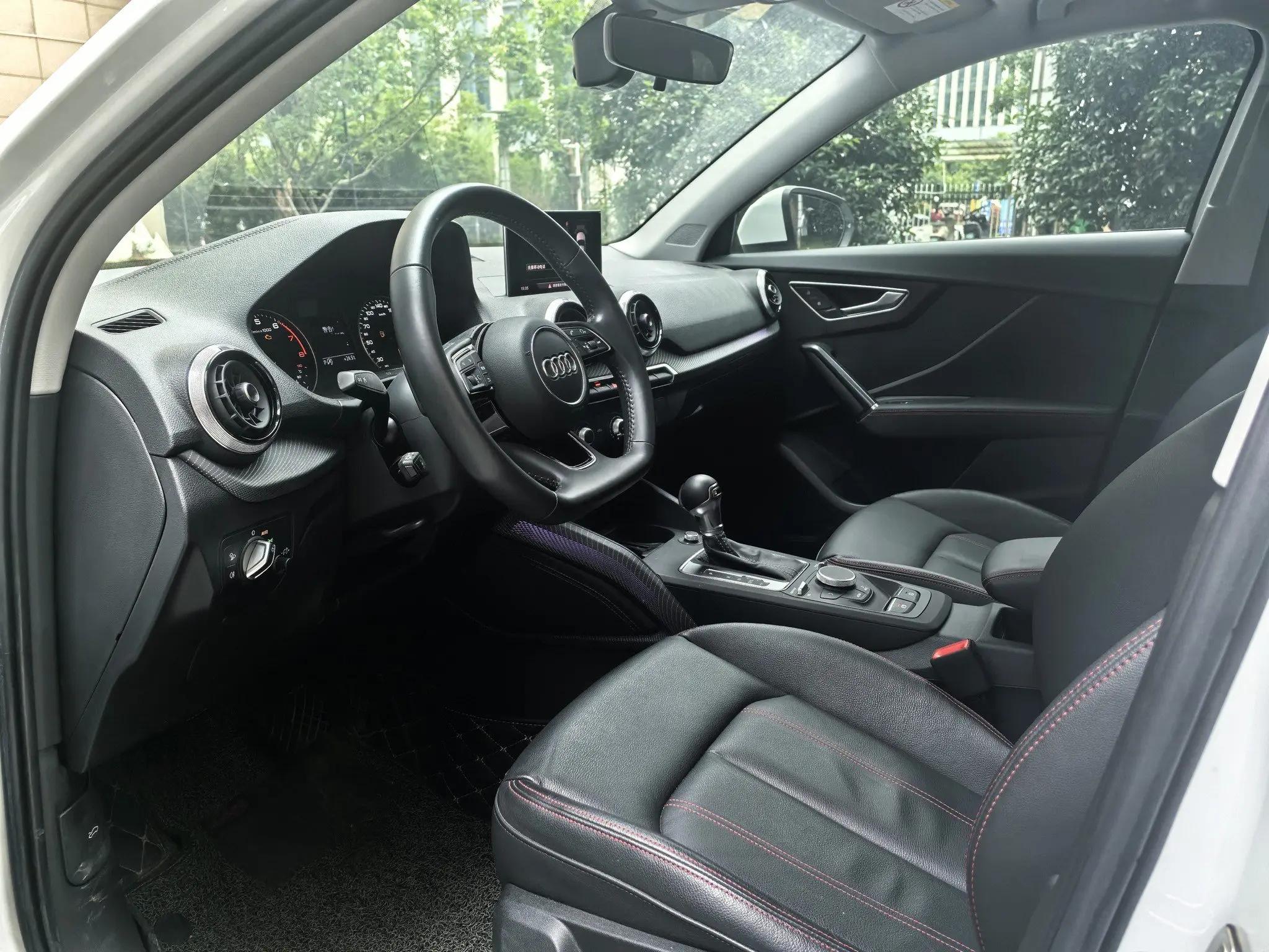 Audi Q2L 2022 35 TFSI Enterprising Dynamic 4