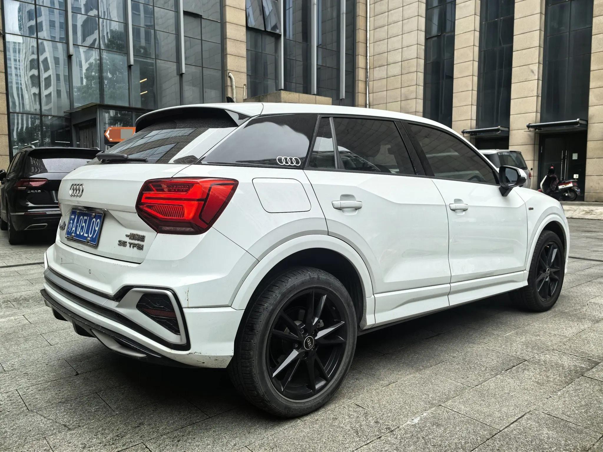 Audi Q2L 2022 35 TFSI Enterprising Dynamic 9