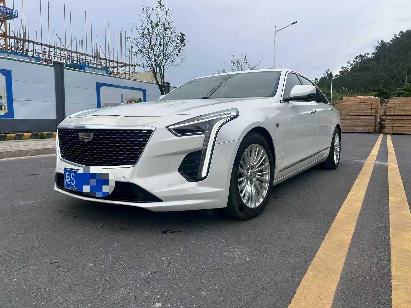 Cadillac CT6 2021 28T Luxury Model