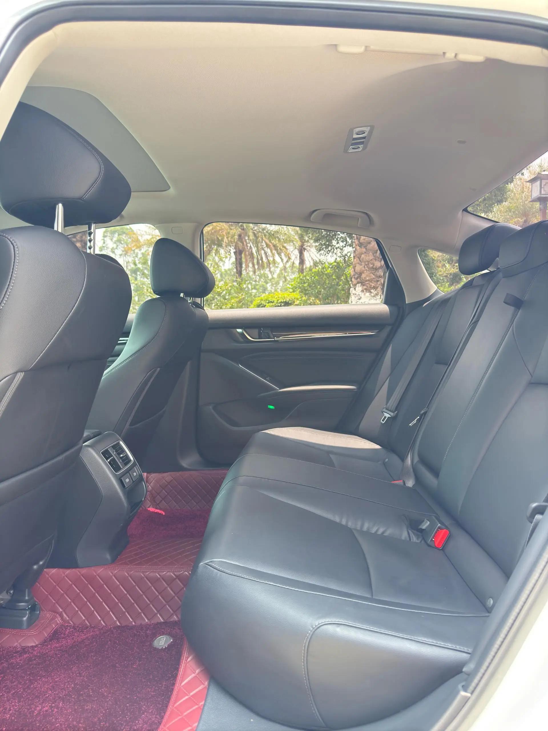 Accord 2022 260TURBO Deluxe Edition 7
