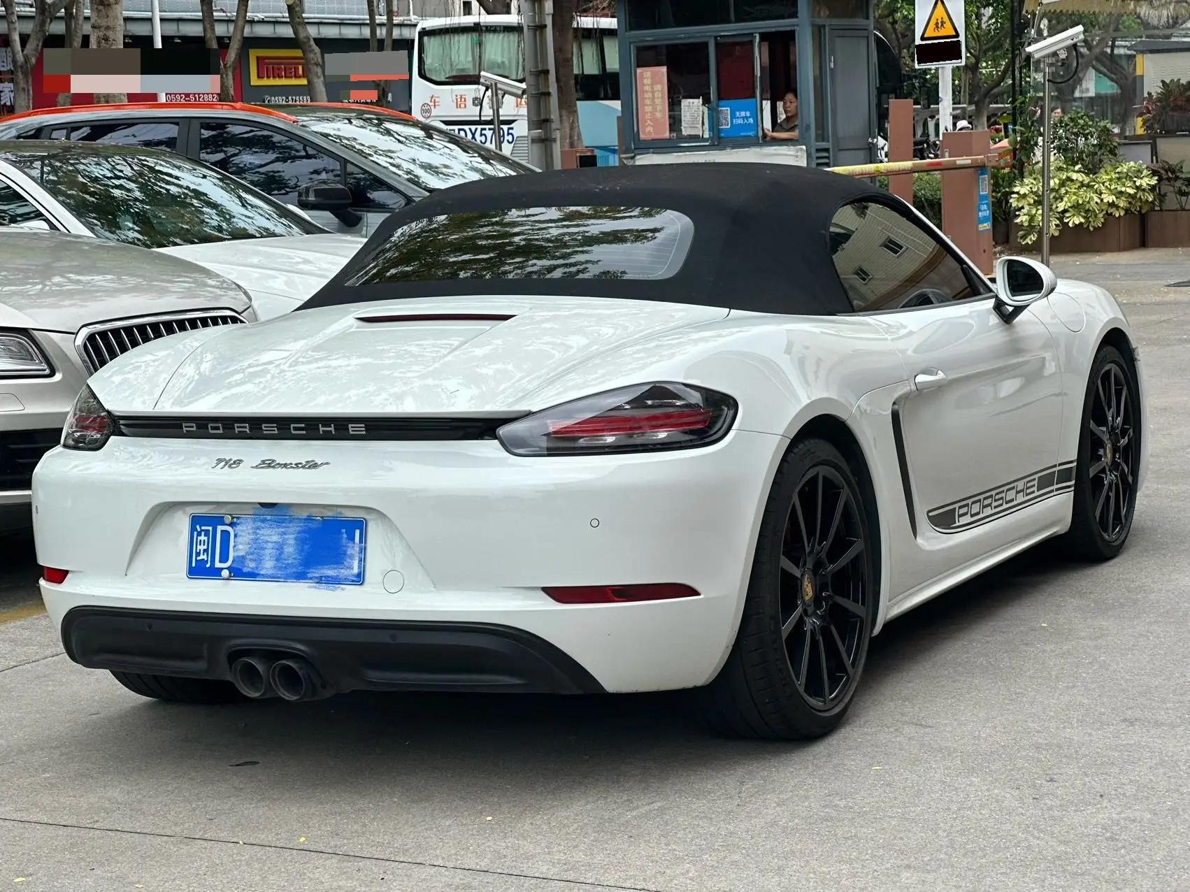Porsche 718 2022 Boxster 2.0T 5