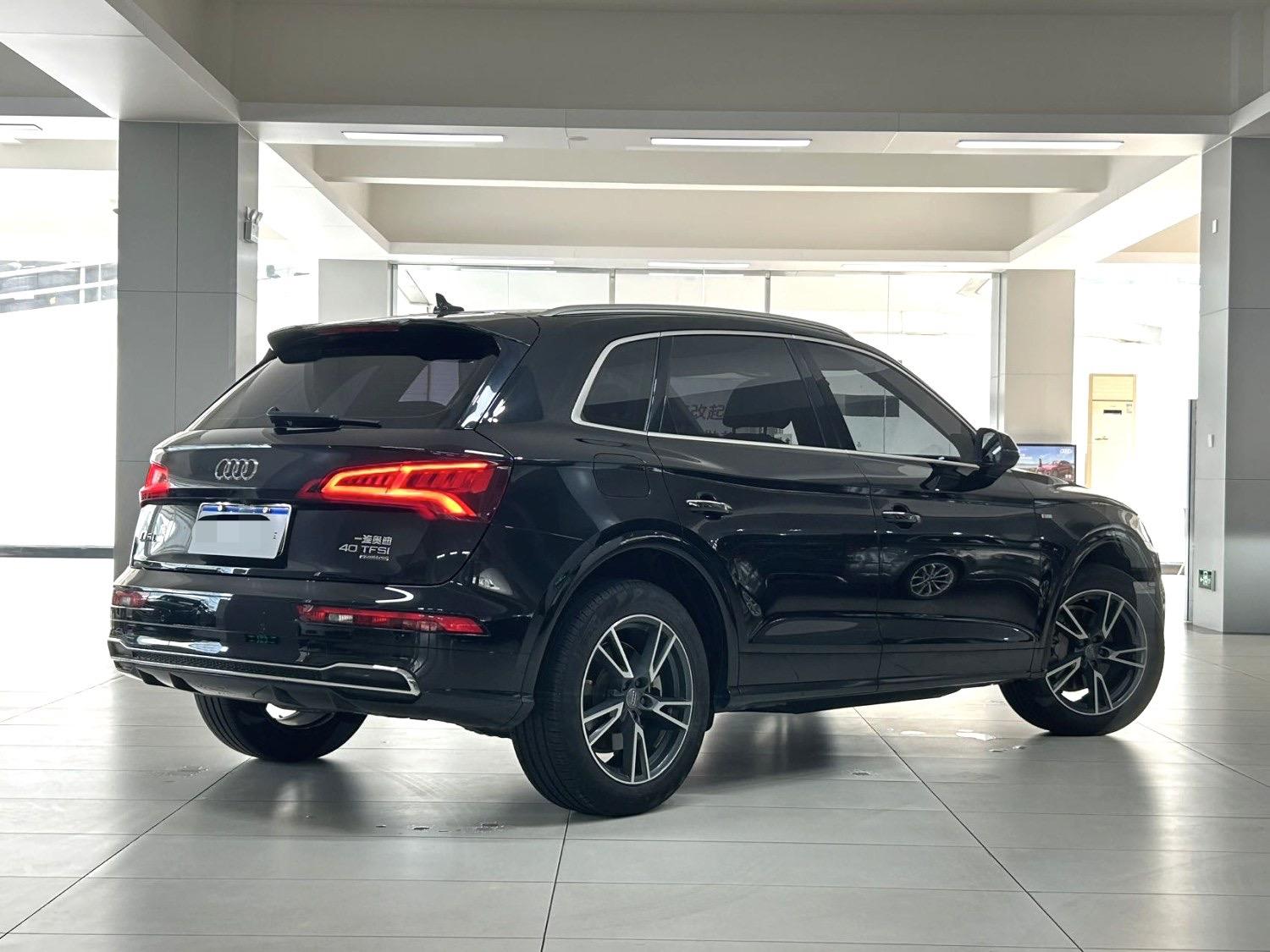 Audi Q5L 2020 40 TFSI Enjoy Fashion 3