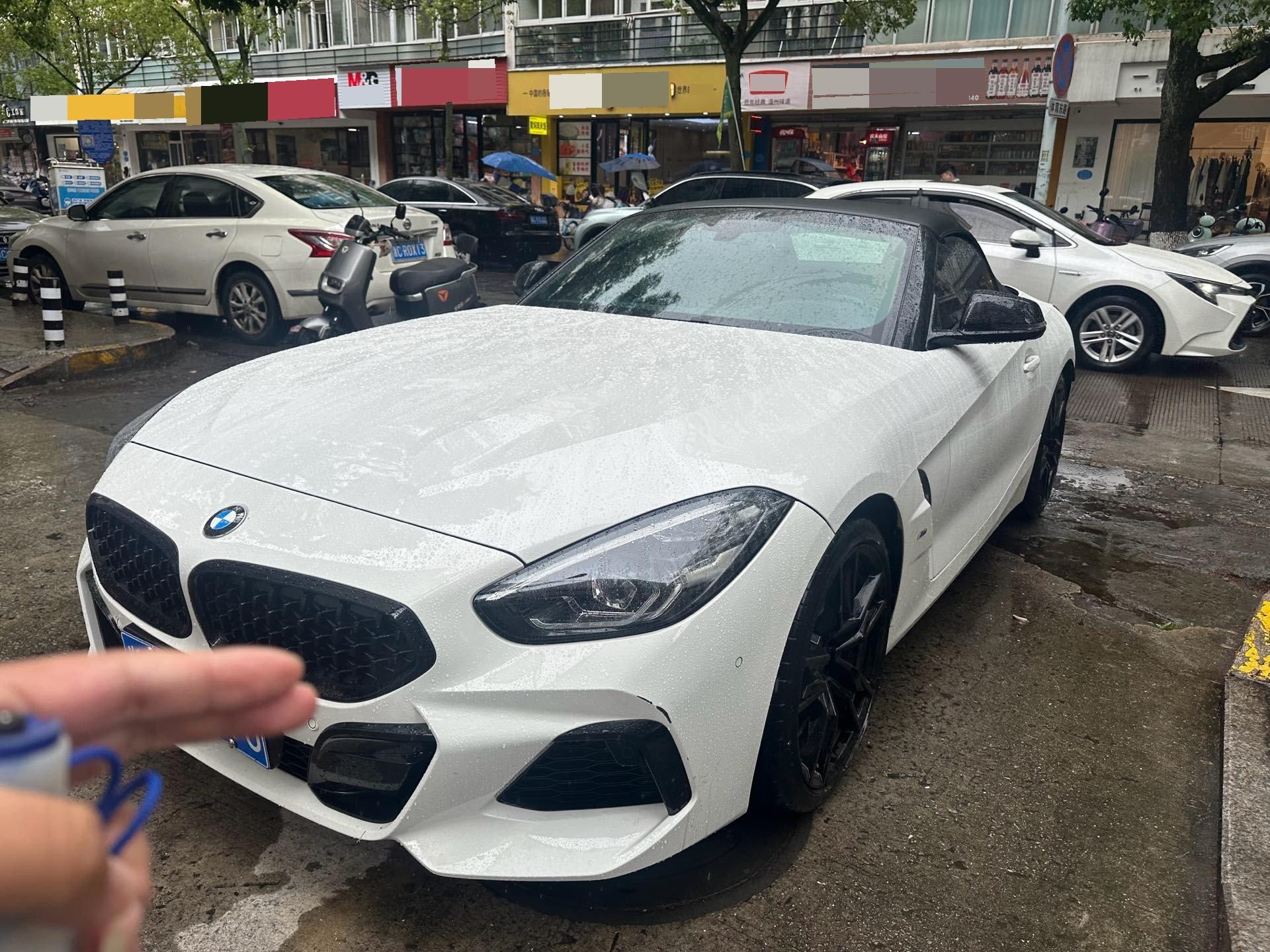 BMW Z4 2022 sDrive 25i M sports obsidian night suit