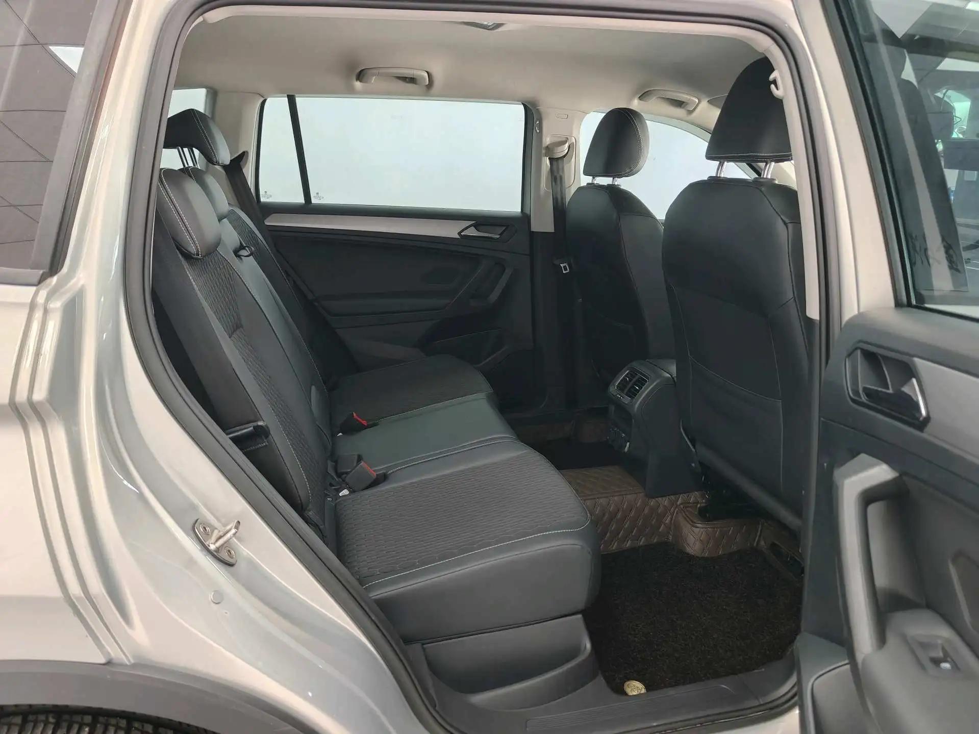 Tiguan L 2019 330TSI Automatic Two-Drive Fashion Edition National V 4