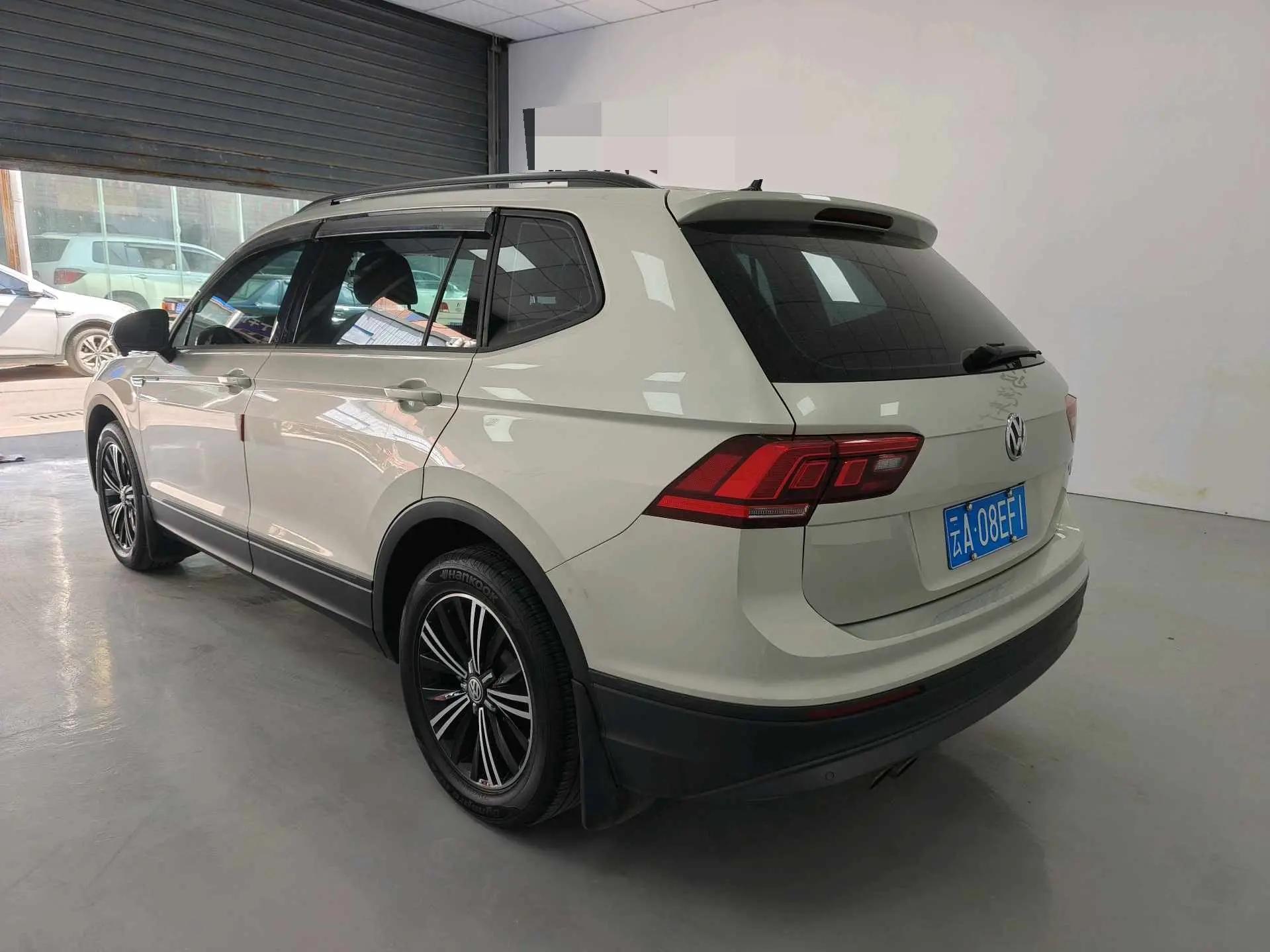 Tiguan L 2019 330TSI Automatic Two-Drive Fashion Edition National V 5