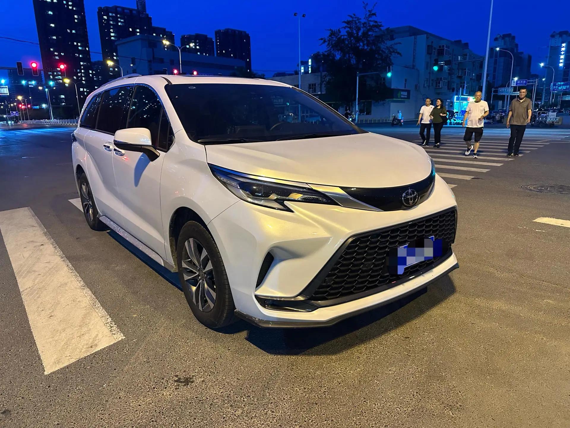Toyota 2024 Grevia HYBRID 2.5 Stepless Deluxe Edition Automatic Transmission 2