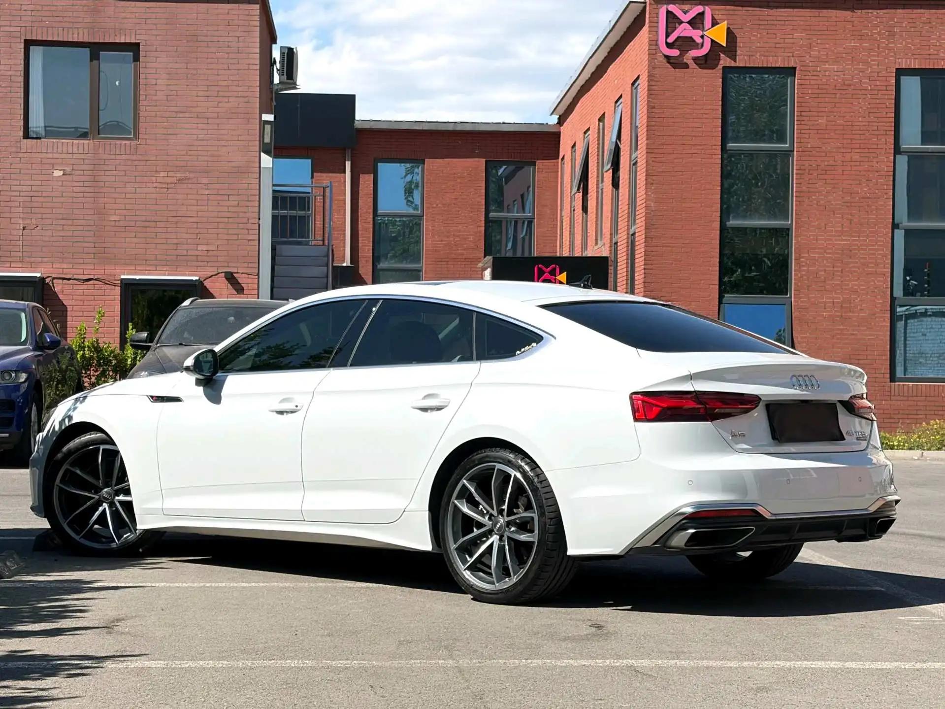 Audi A5 2021 Sportback 45 TFSI quattro Selected Dynamic 4