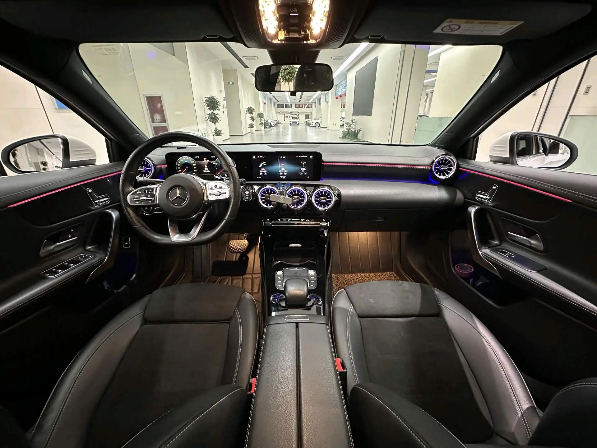 Mercedes Benz Class A 2022 Model Changed to Class A 200 L Sports Sedan Fashion Model 8