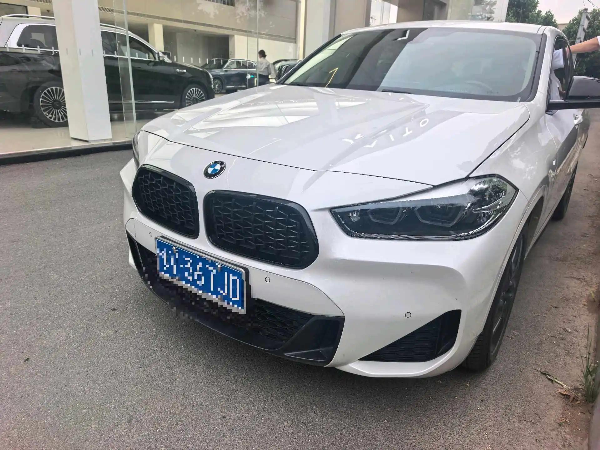 BMW 2023 X2 sDrive25i 2.0T M Sport Night Edition Automatic