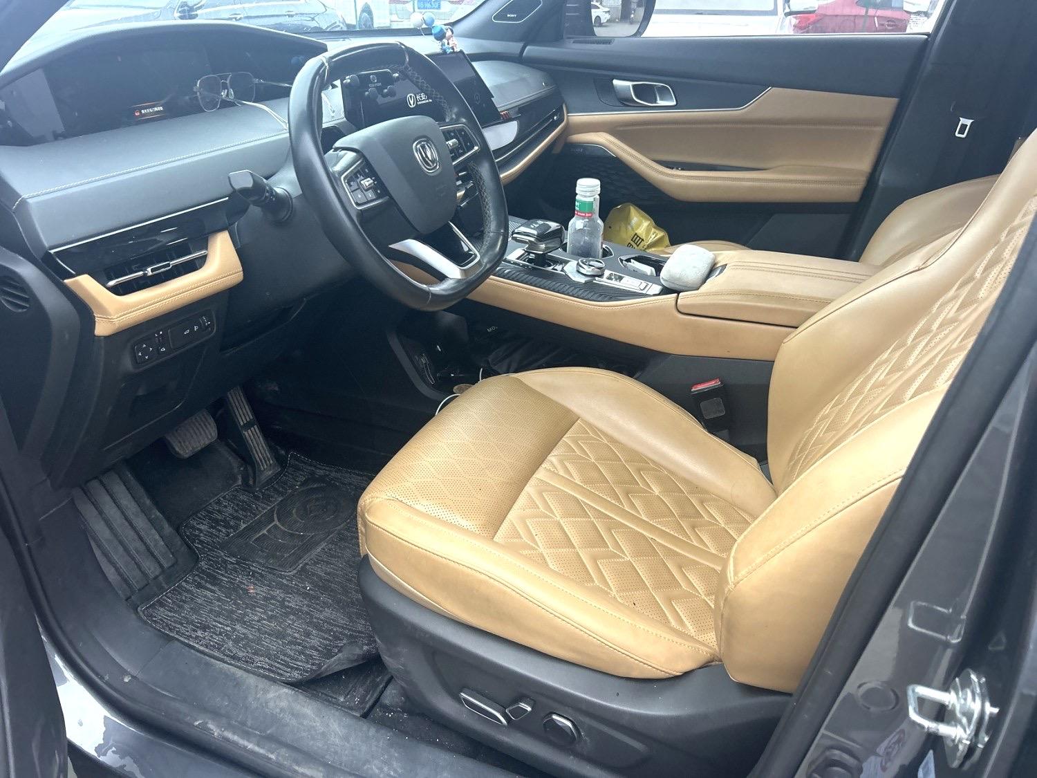 ChangAn UNI-K 2021 2.0T Luxury Model 2